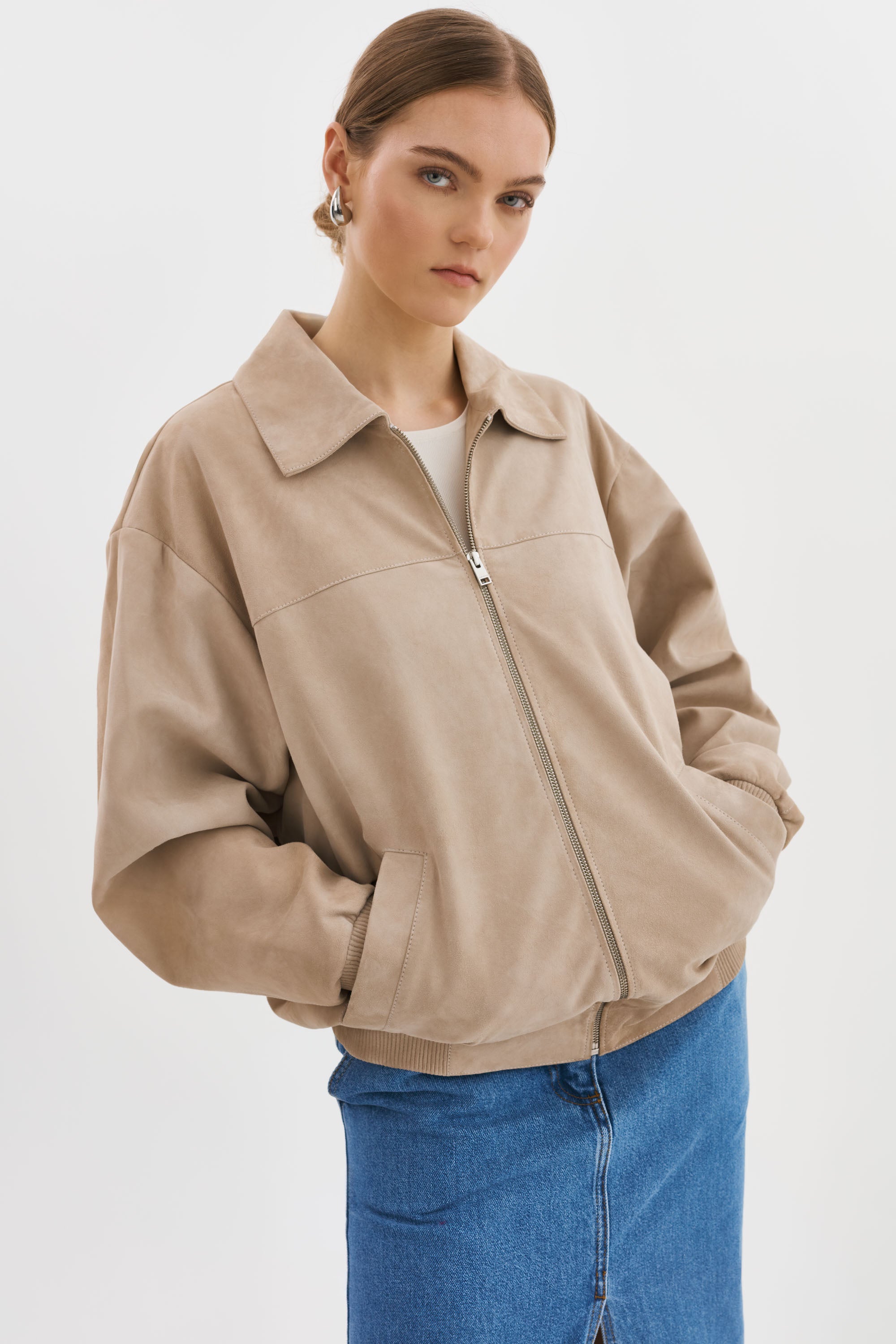 CADEN Oversized Suede Bomber Jacket – LAMARQUE1