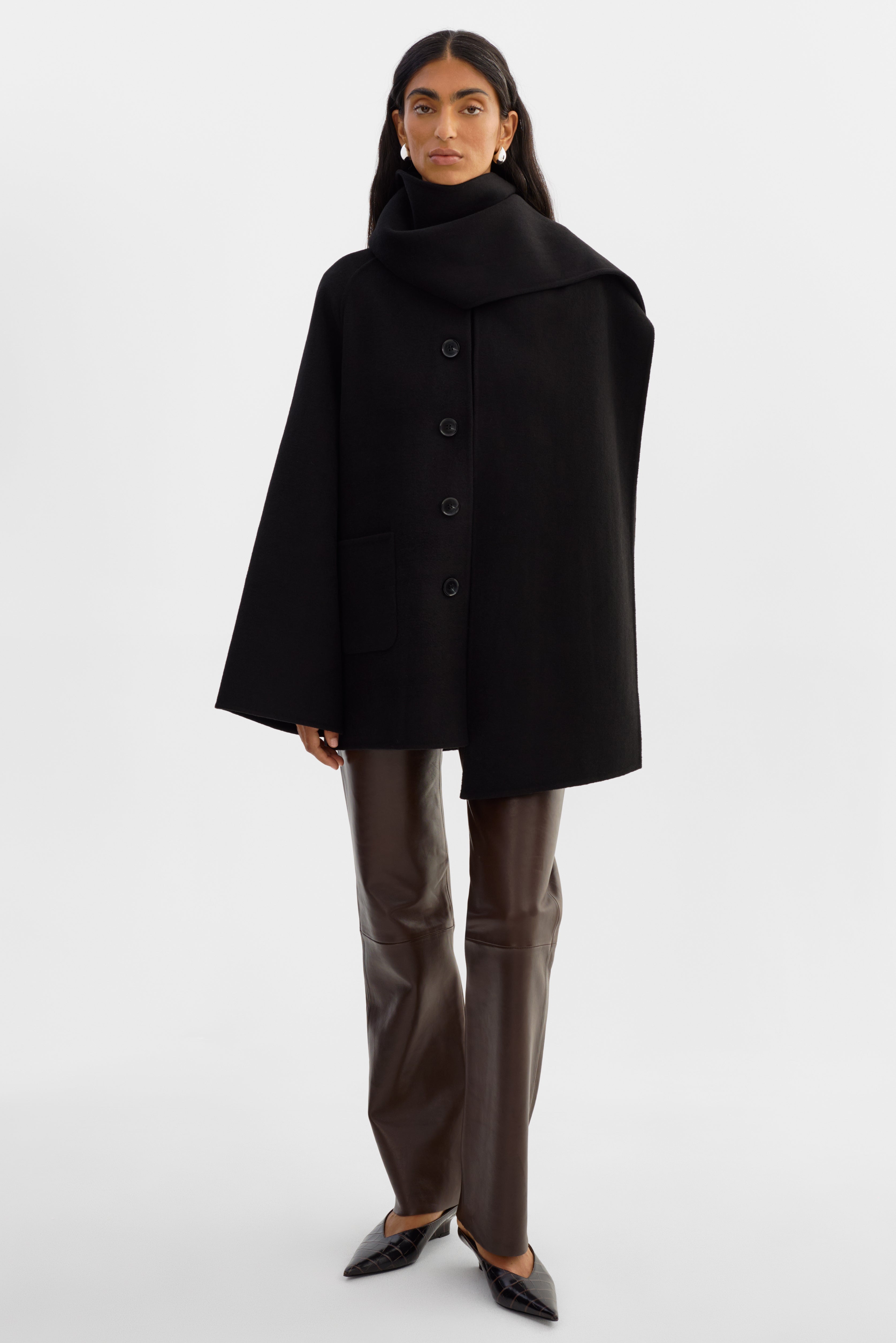 ANCA | Veste écharpe en laine