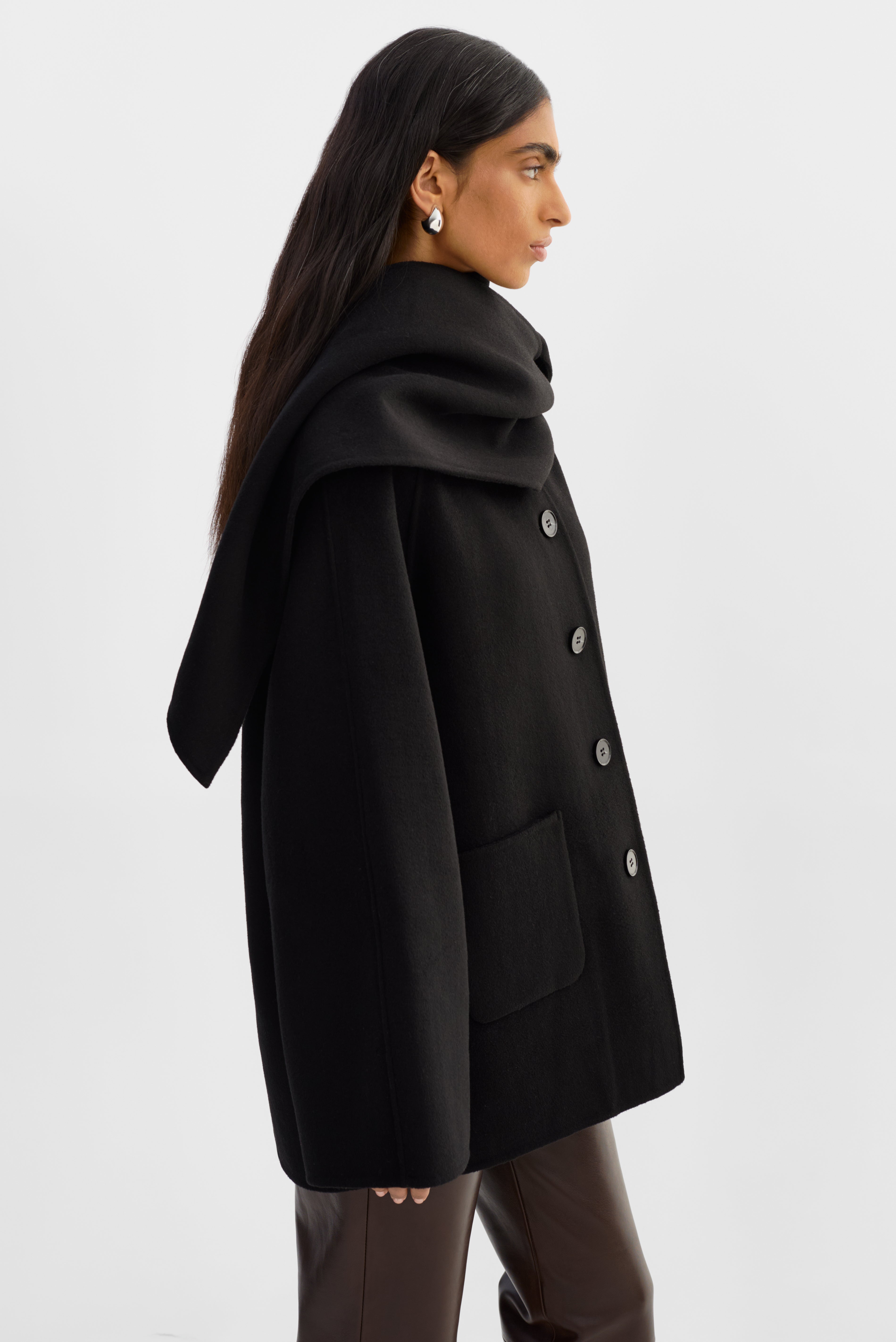 ANCA | Veste écharpe en laine