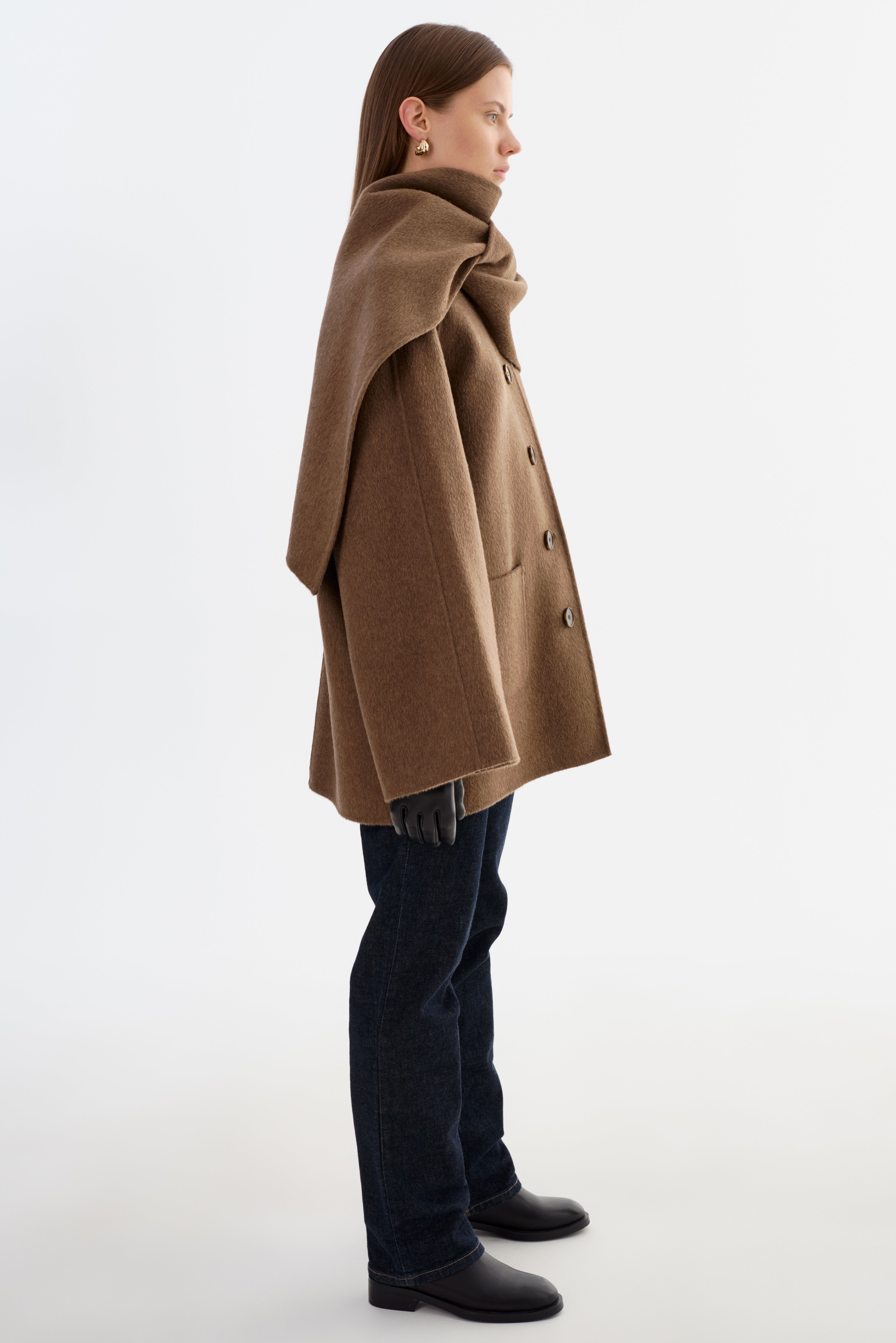 ANCA | Veste écharpe en laine