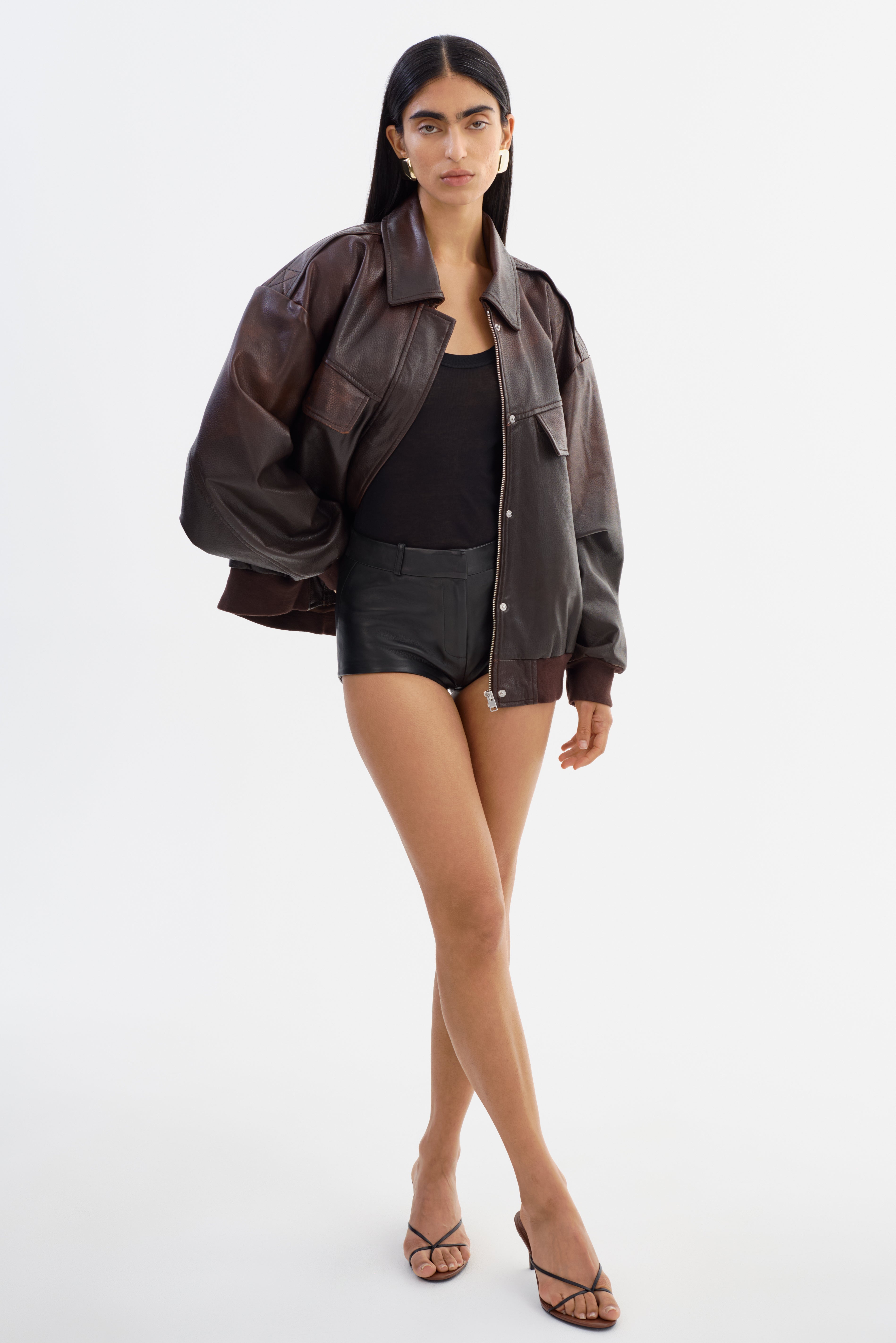 ANNAISE | Shorts en cuir moulant