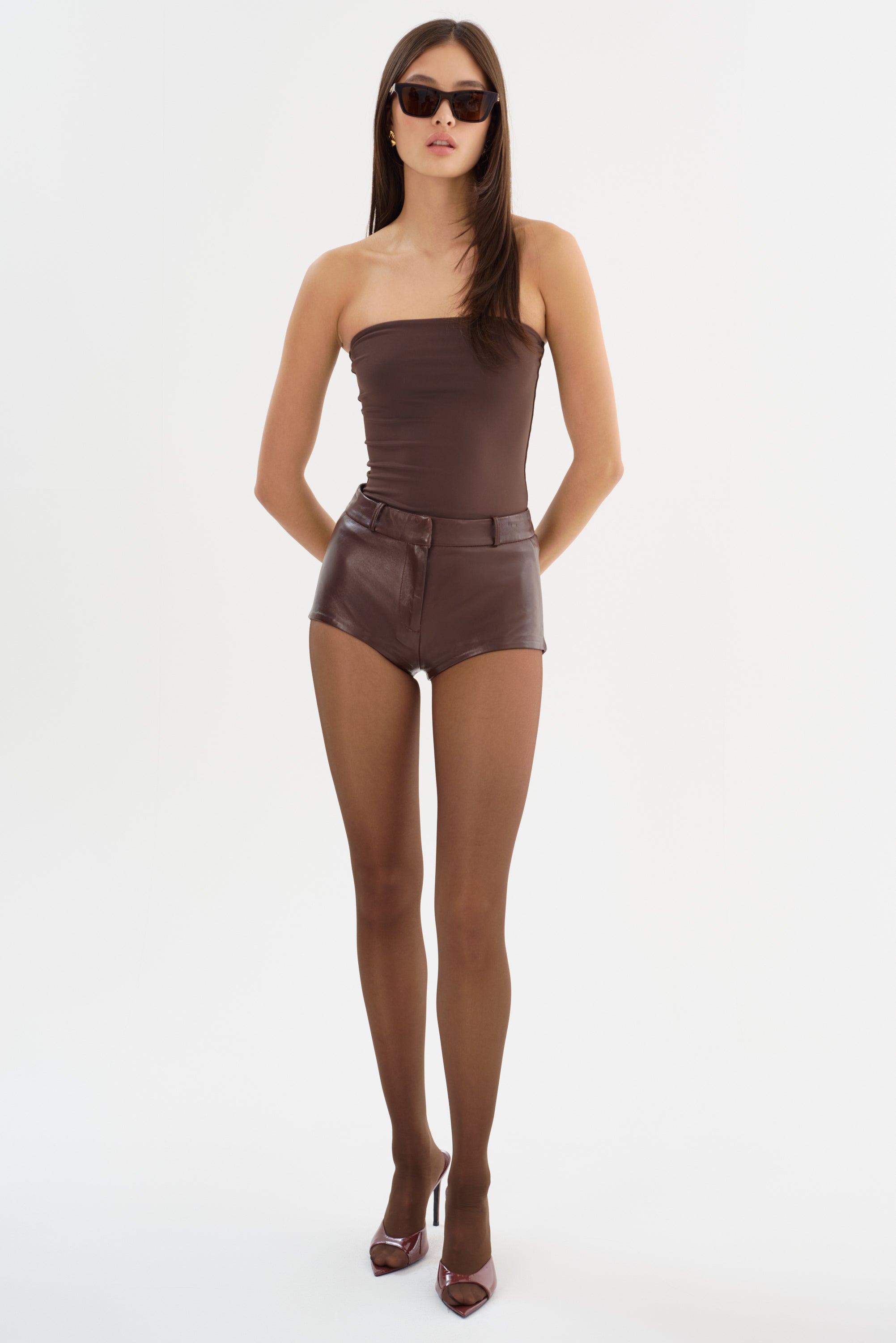 ANNAISE | Shorts en cuir moulant