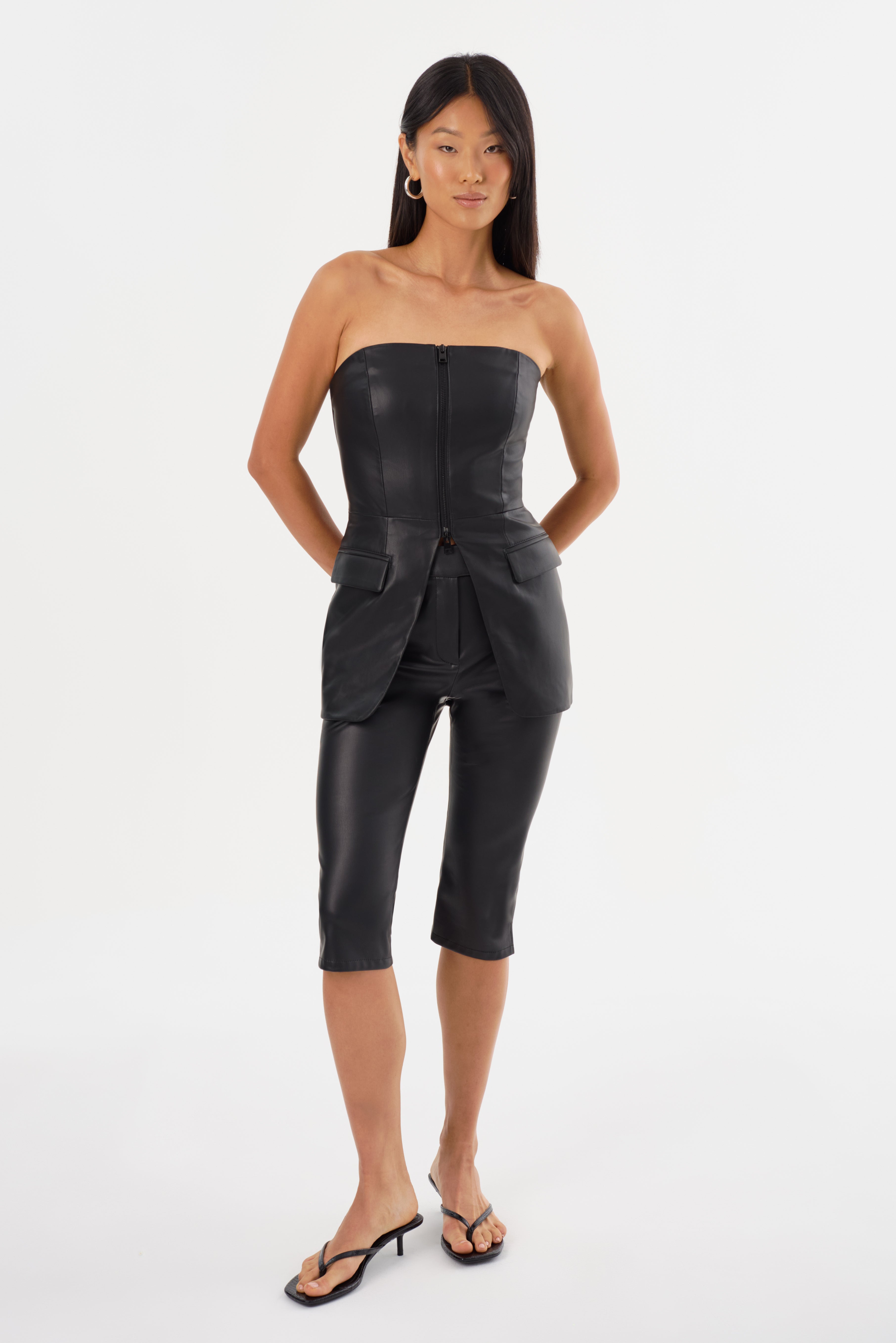 FAYA | Pantalon Capri en Similicuir