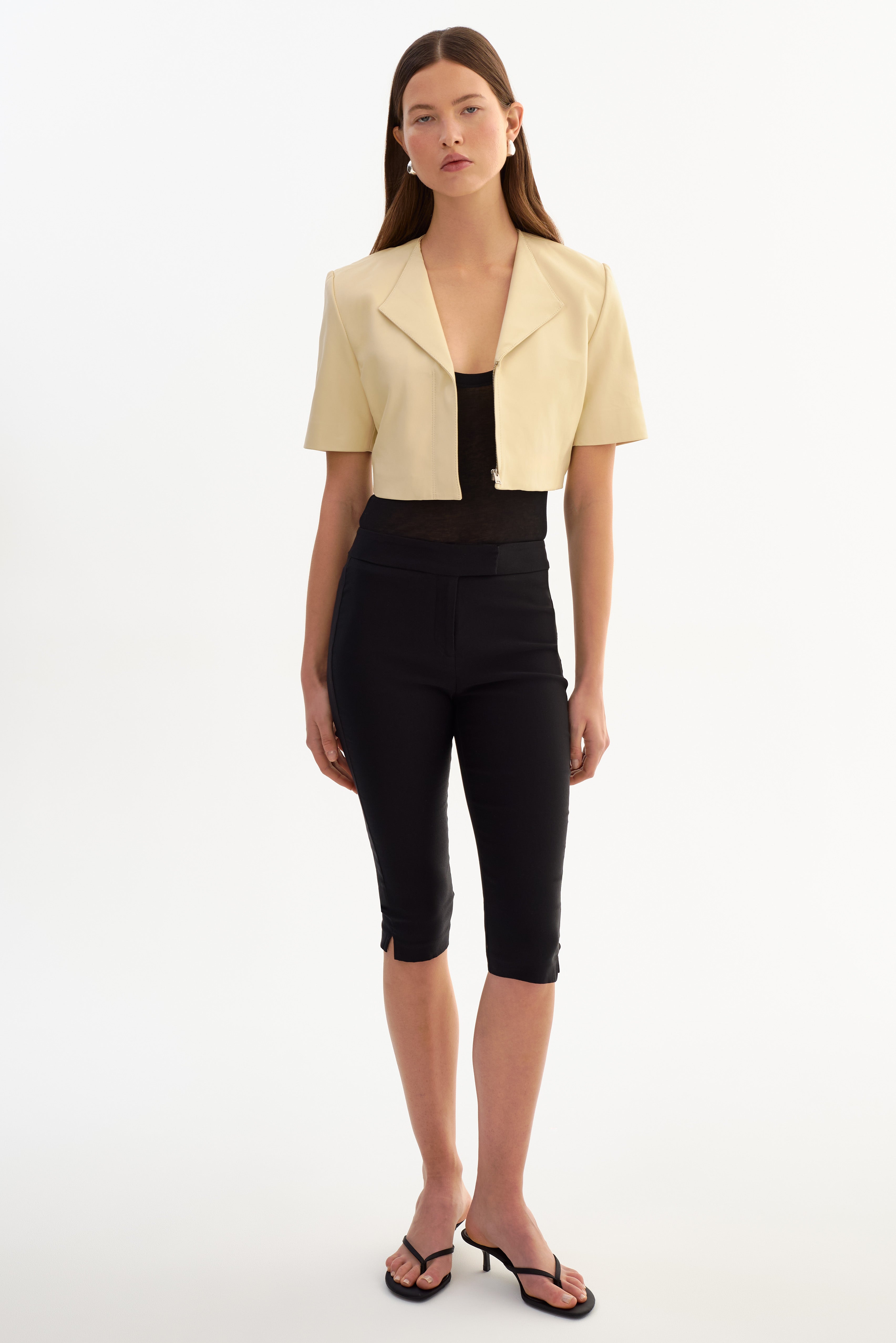 AVIANA | Veste en cuir sans col