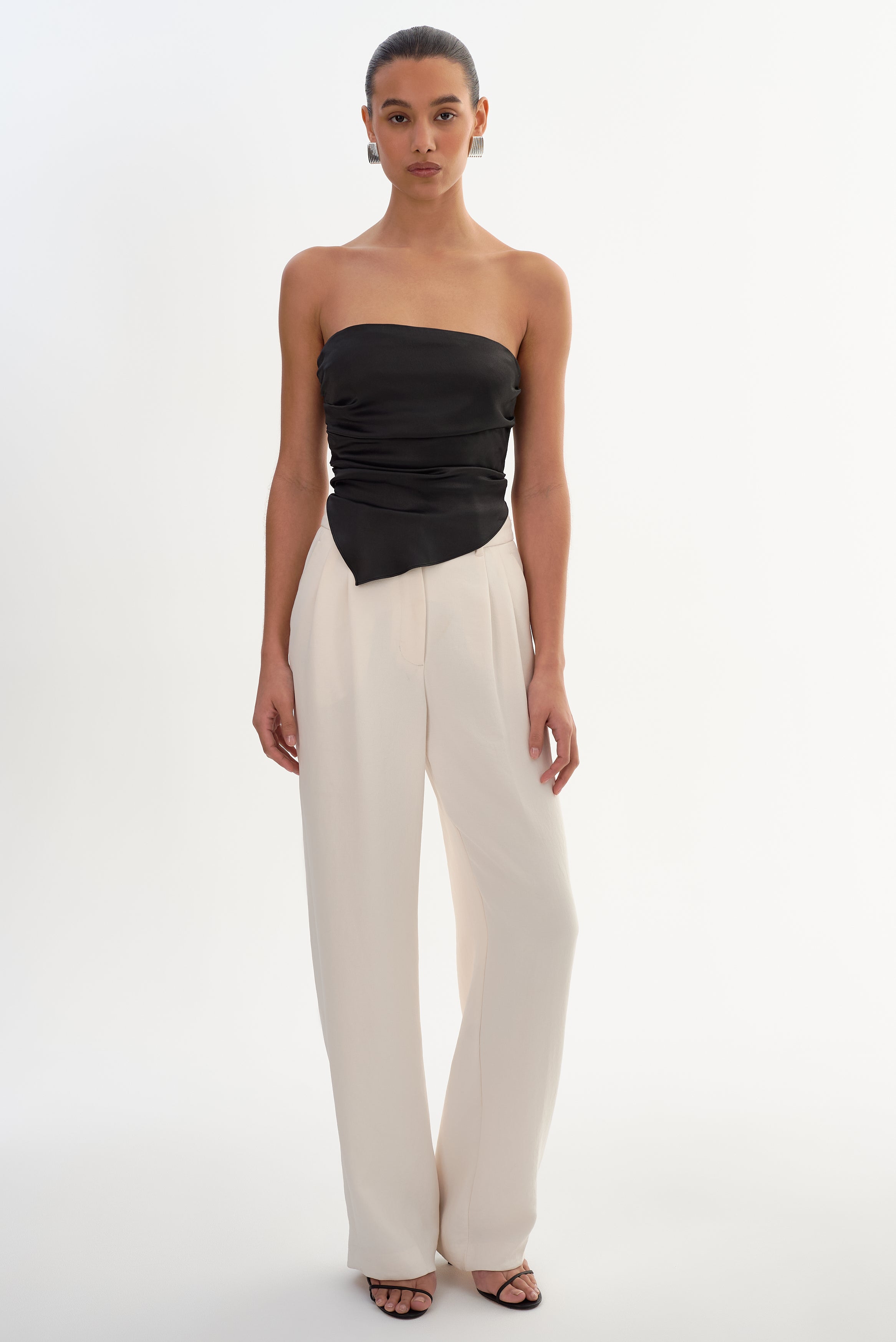BAILA | Haut asymétrique en satin à nouer