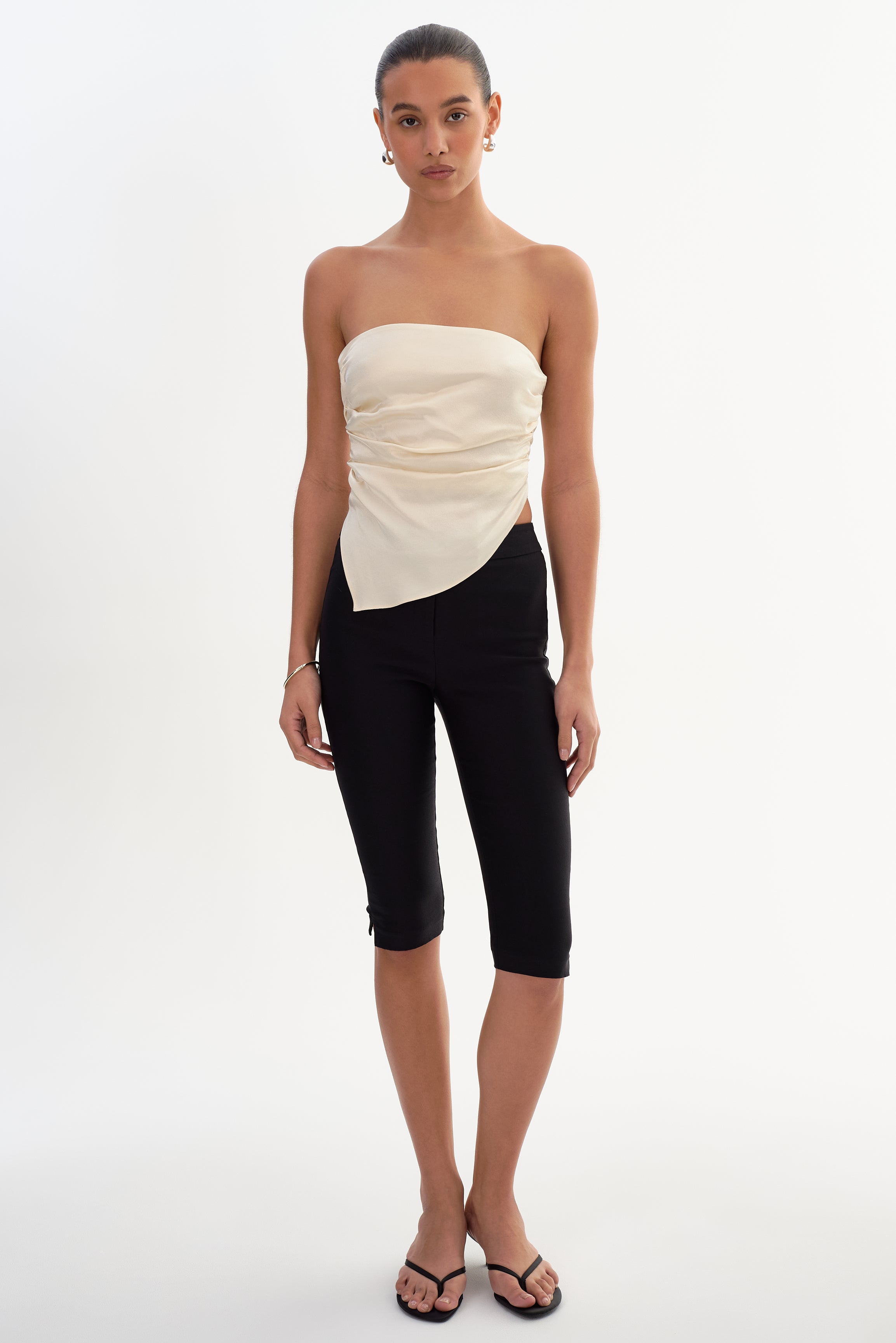 BAILA | Haut asymétrique en satin à nouer