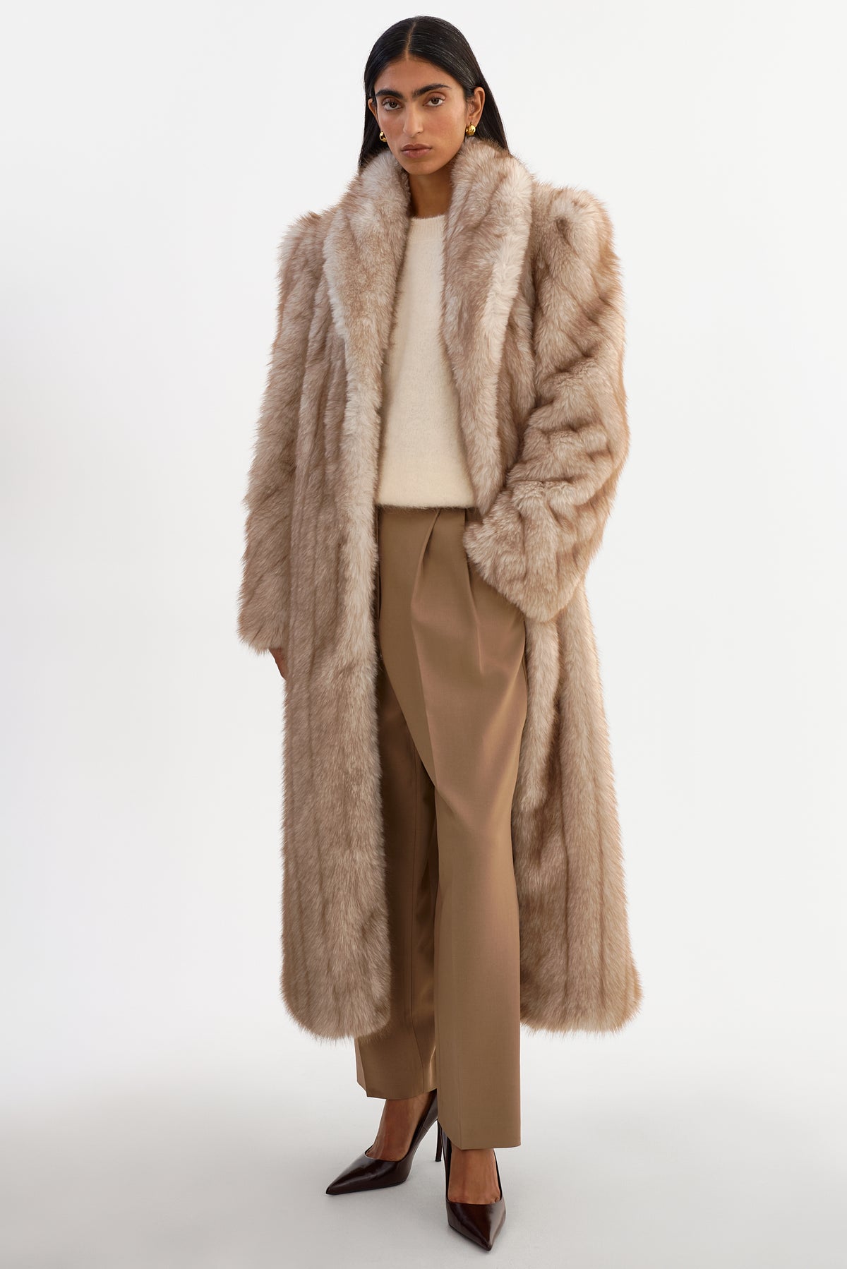 BRIGITTE | Manteau long en fausse fourrure
