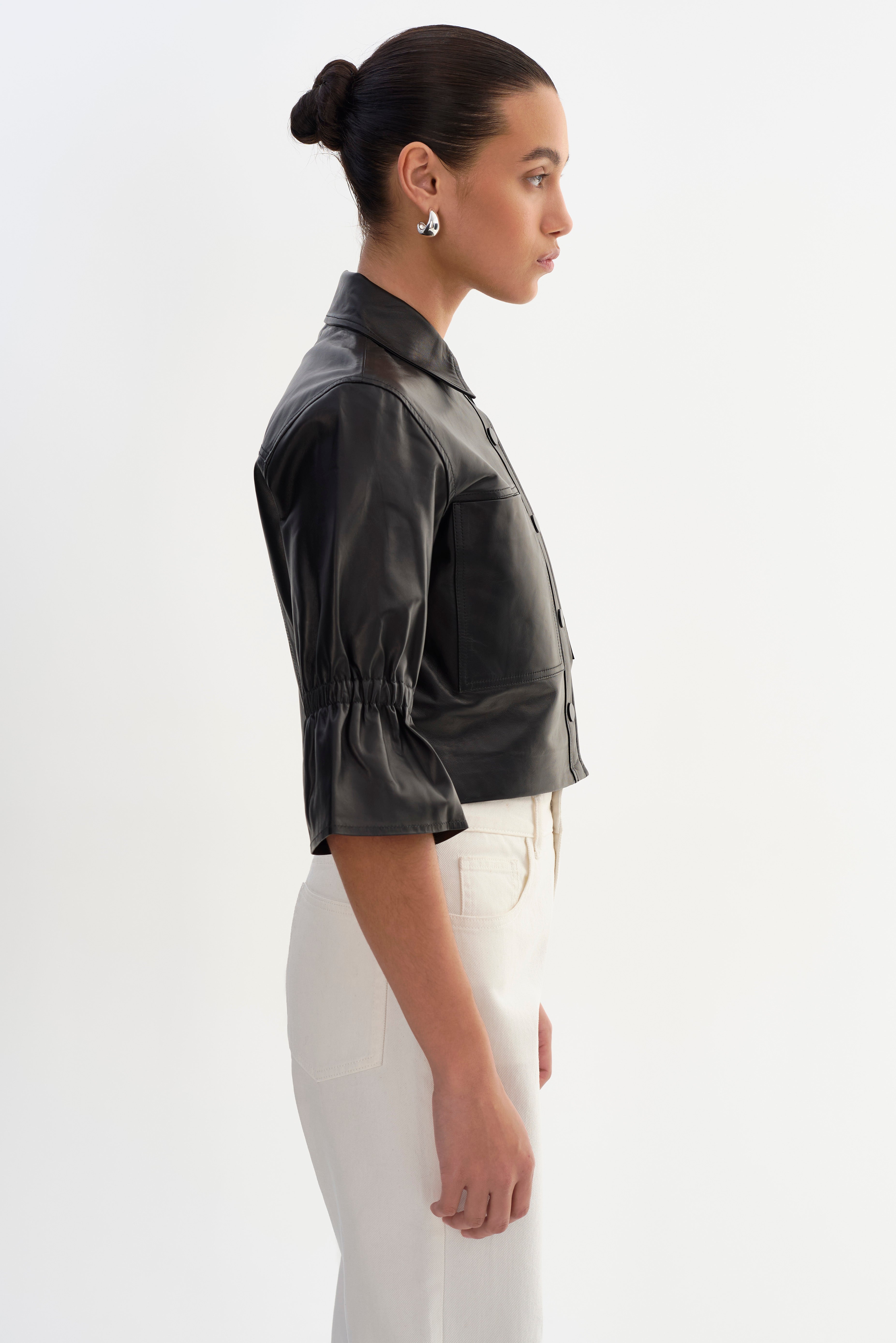 CAROLINA | Veste en cuir à manches à volants