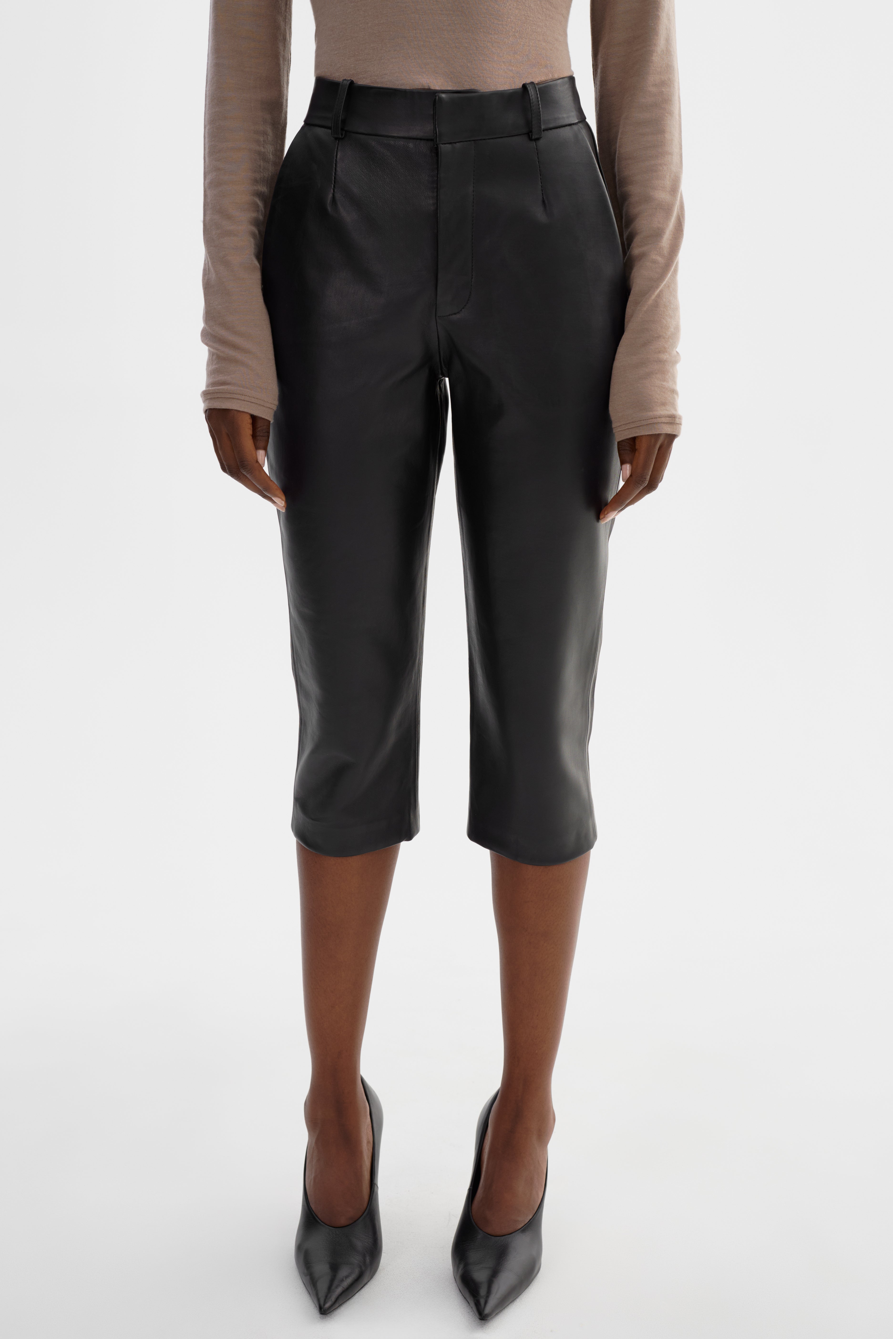 CHIARA | Leather Capri Pants