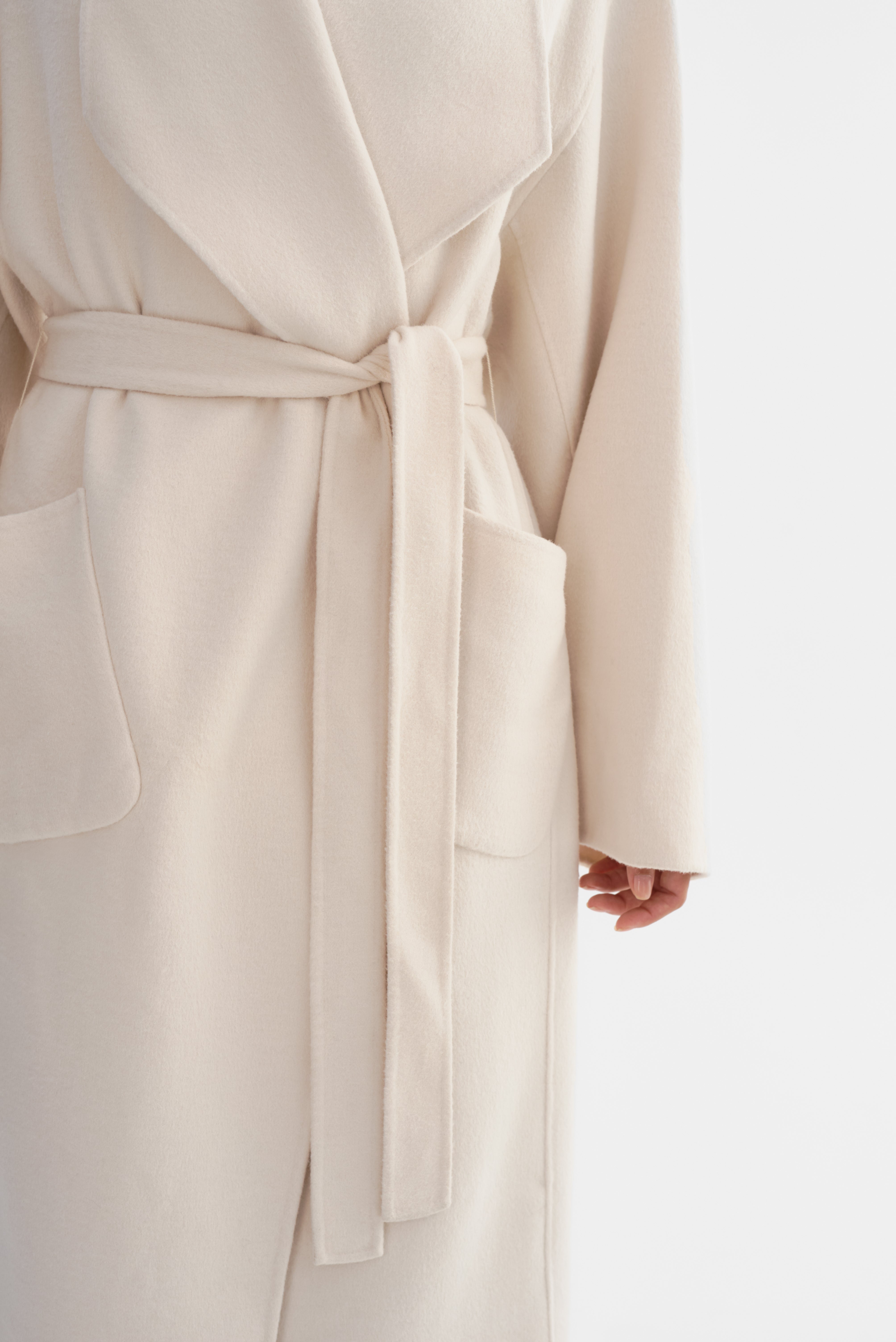 COREEN | Manteau long en laine ceinturé