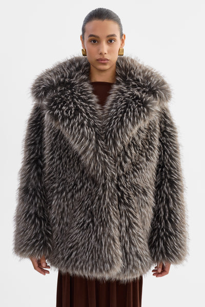 FINAYA | Oversized Faux Fur Coat