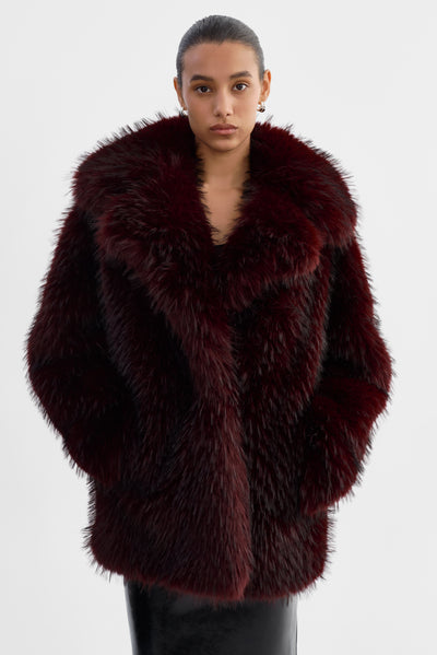 FINAYA | Oversized Faux Fur Coat