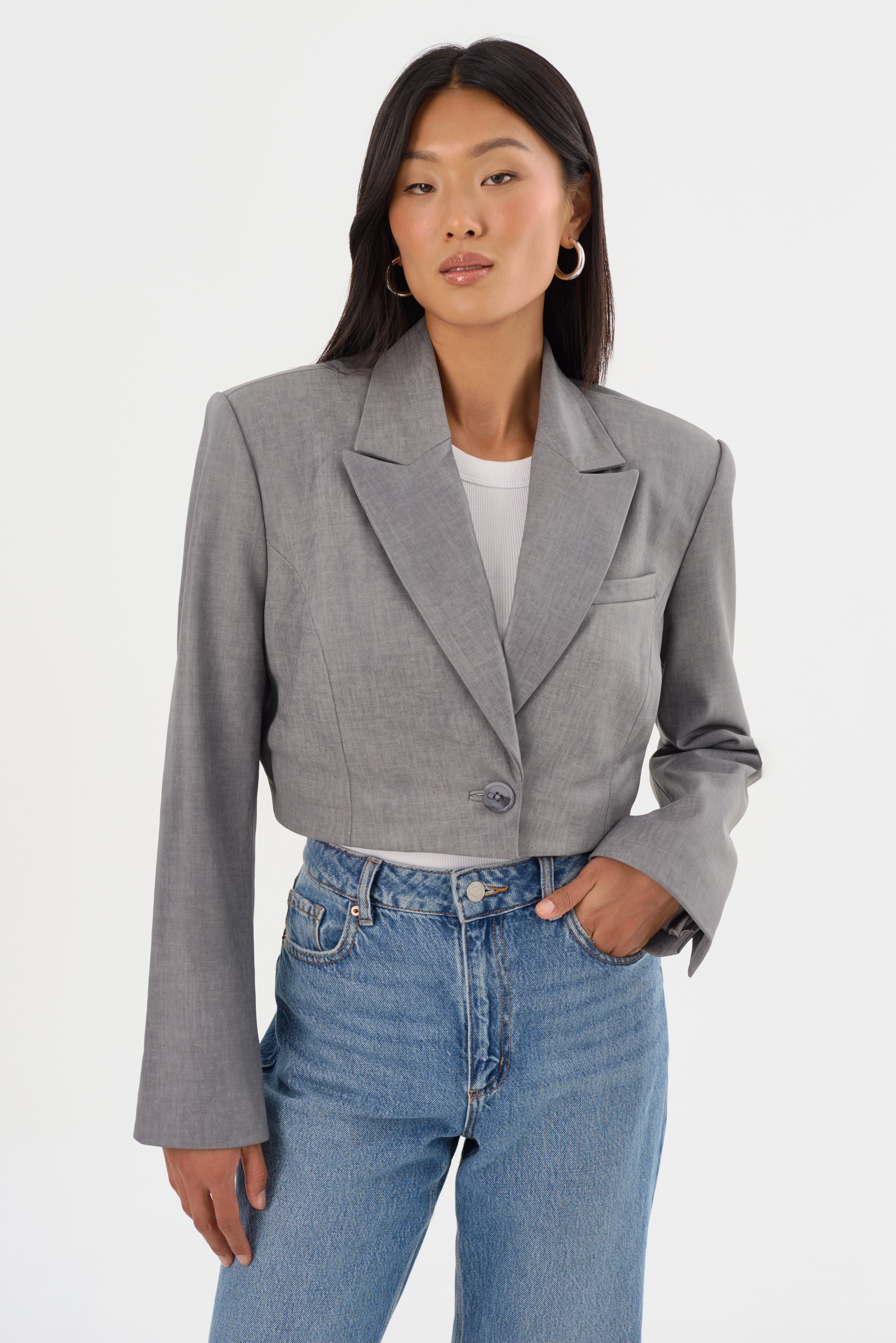 HARMINA | Cropped Leather Blazer