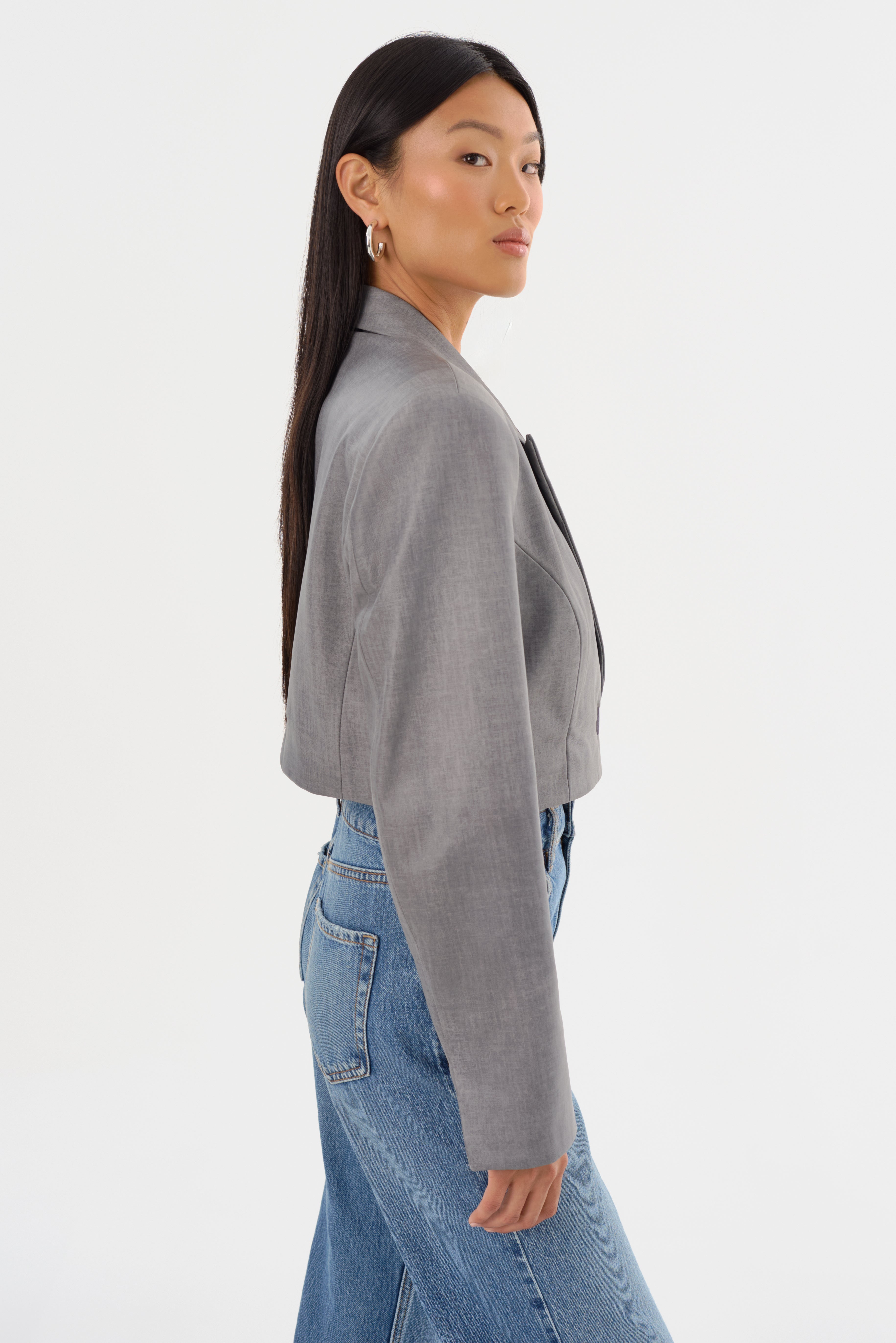 HARMINA | Cropped Leather Blazer