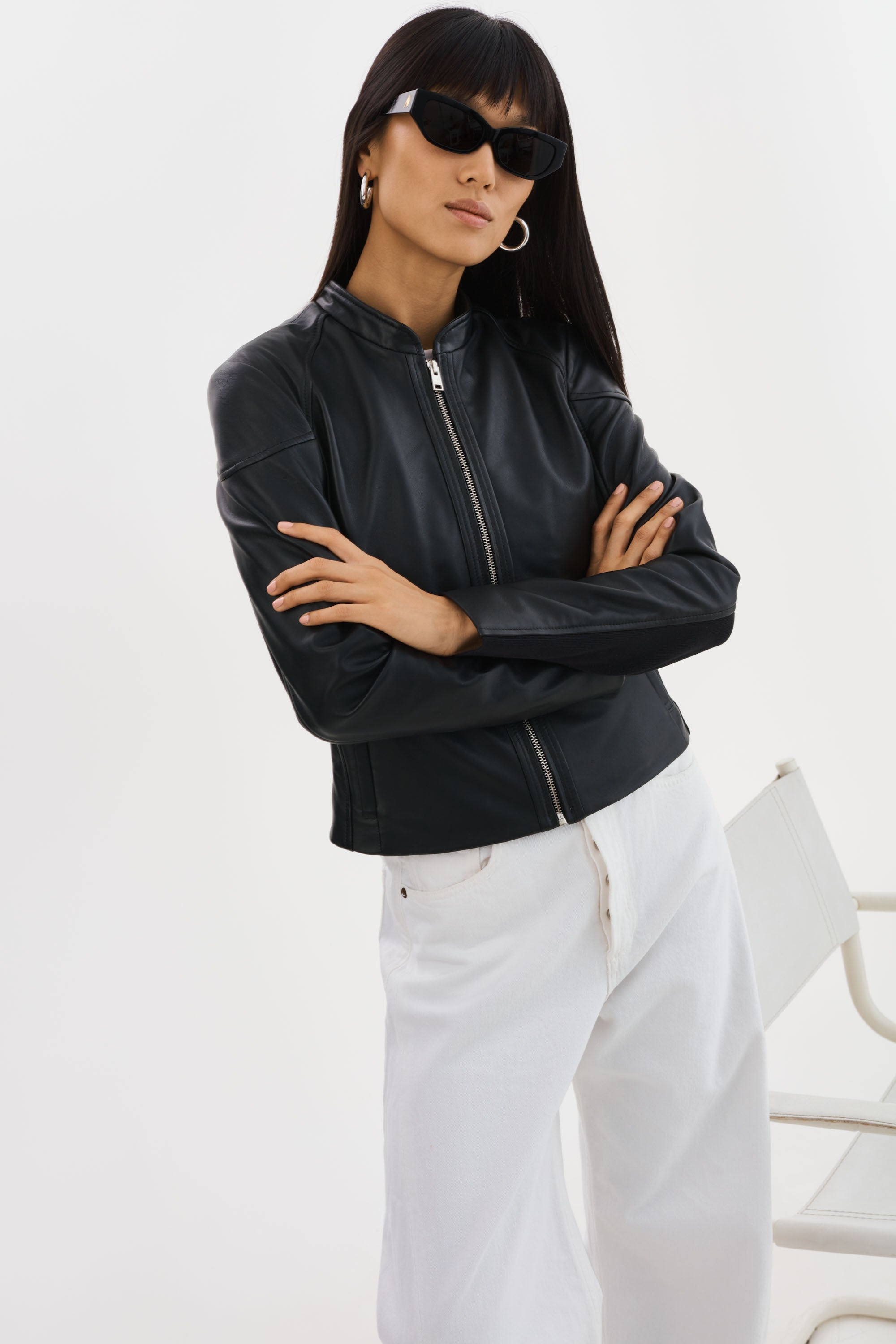 HIRA | Veste en cuir ajustée