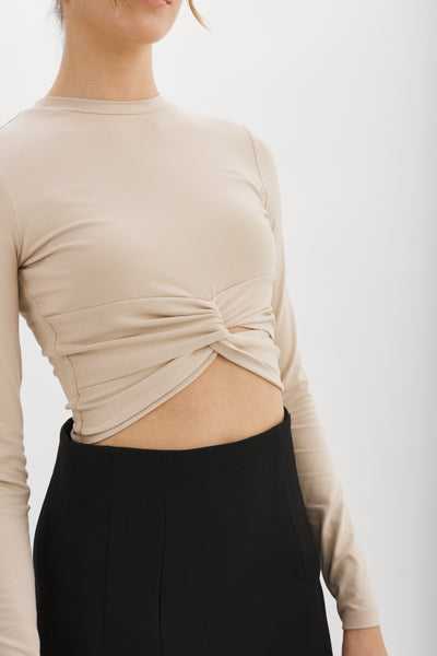 KSENIA | Twist Top