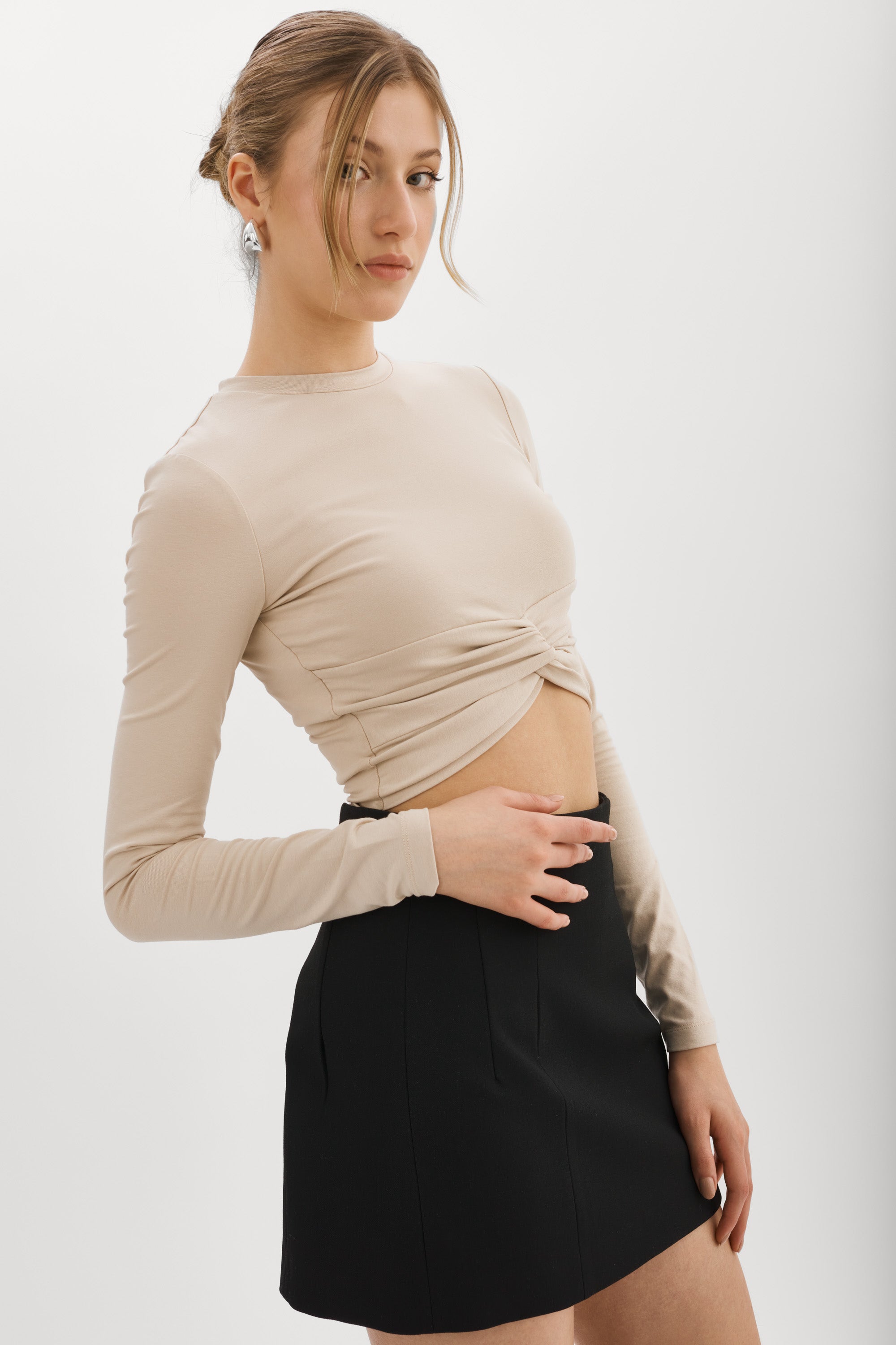 KSENIA | Twist Top