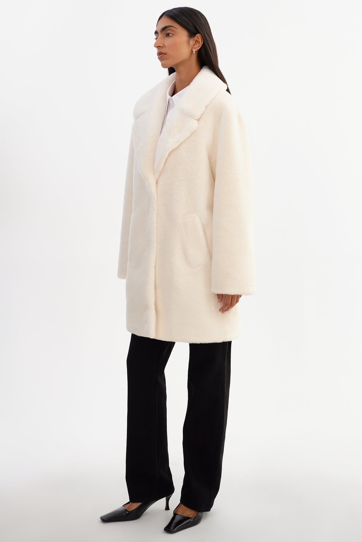 LINNEA | Manteau en Fausse Fourrure