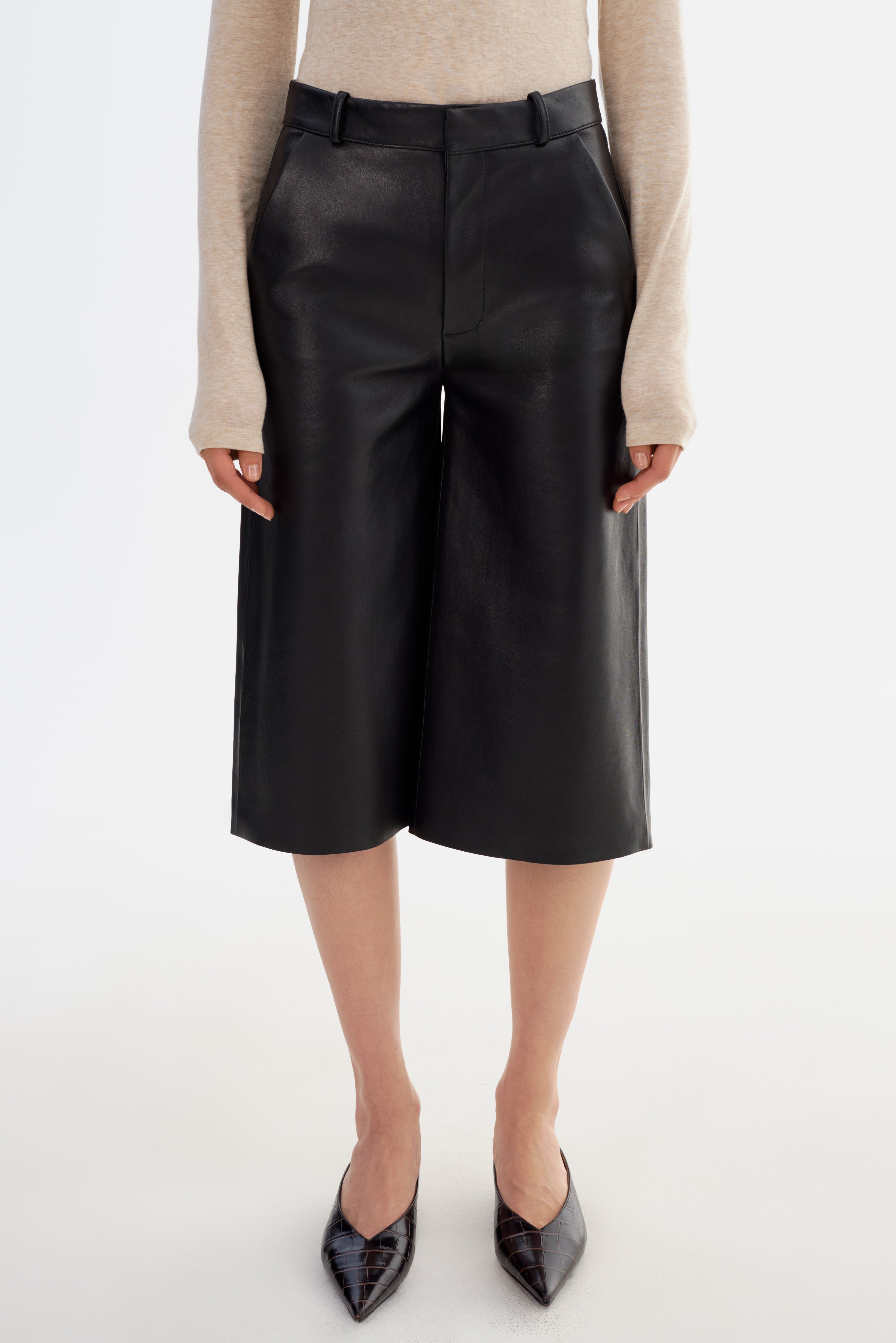 LISE | Leather Bermuda Shorts