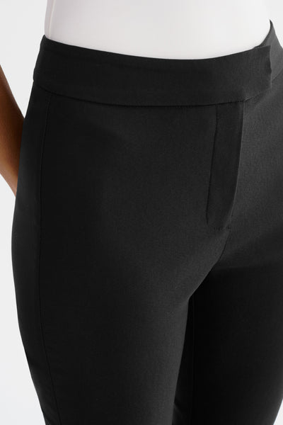 NORA | Cropped Flare Stretch Twill Pants