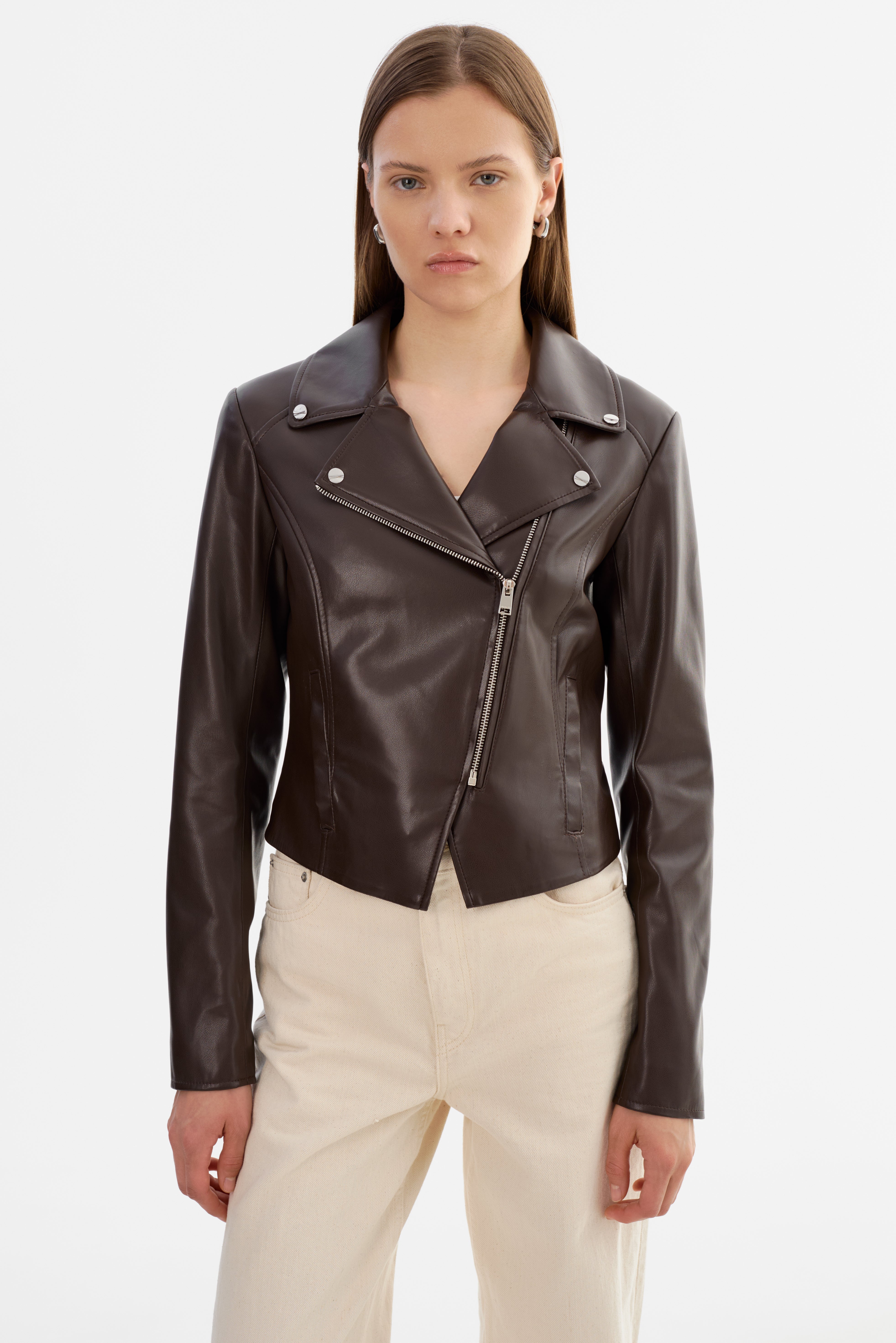 PASCALE | Veste en similicuir ajustée