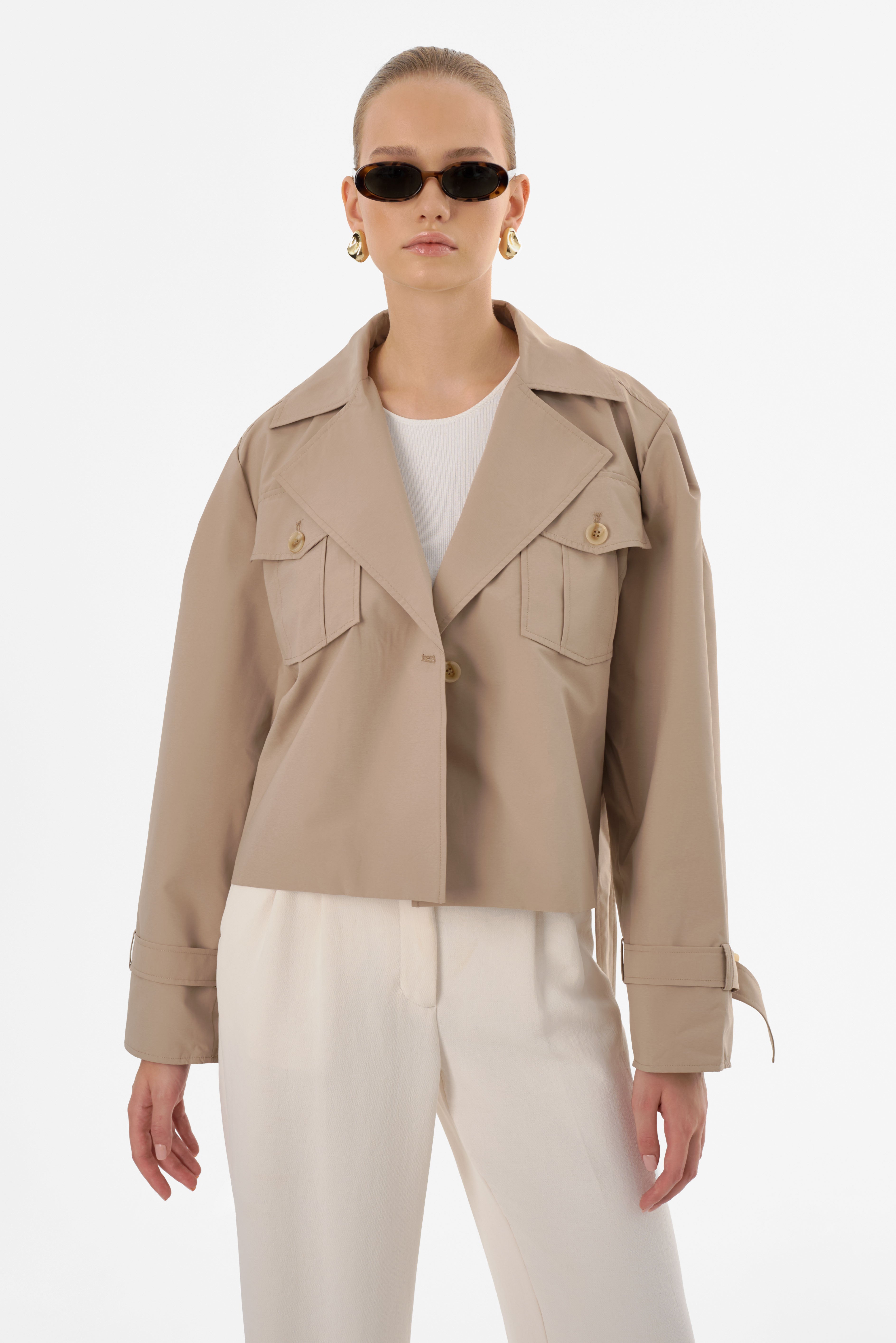 QUINN | Trench Court