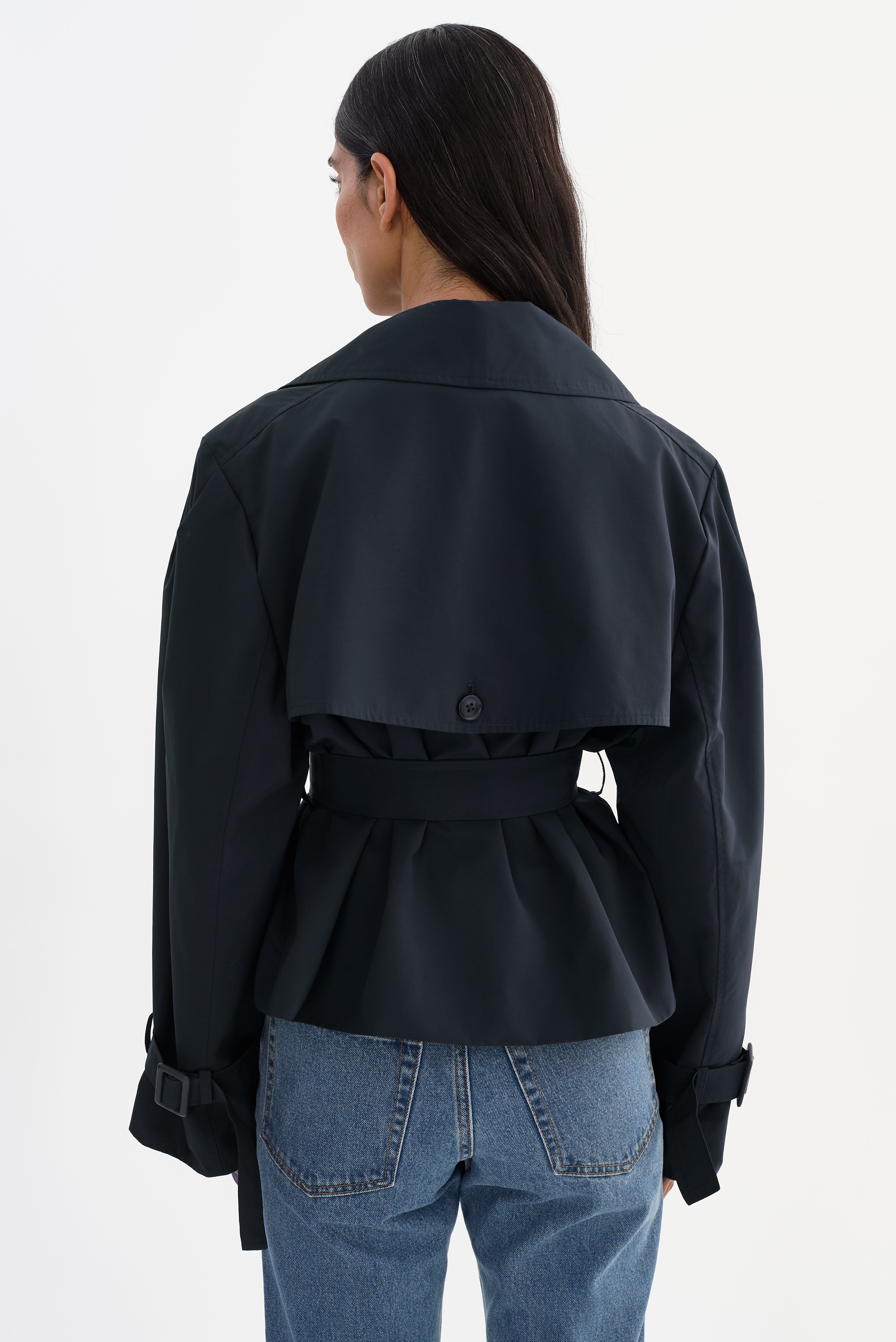 QUINN | Cropped Trench Coat