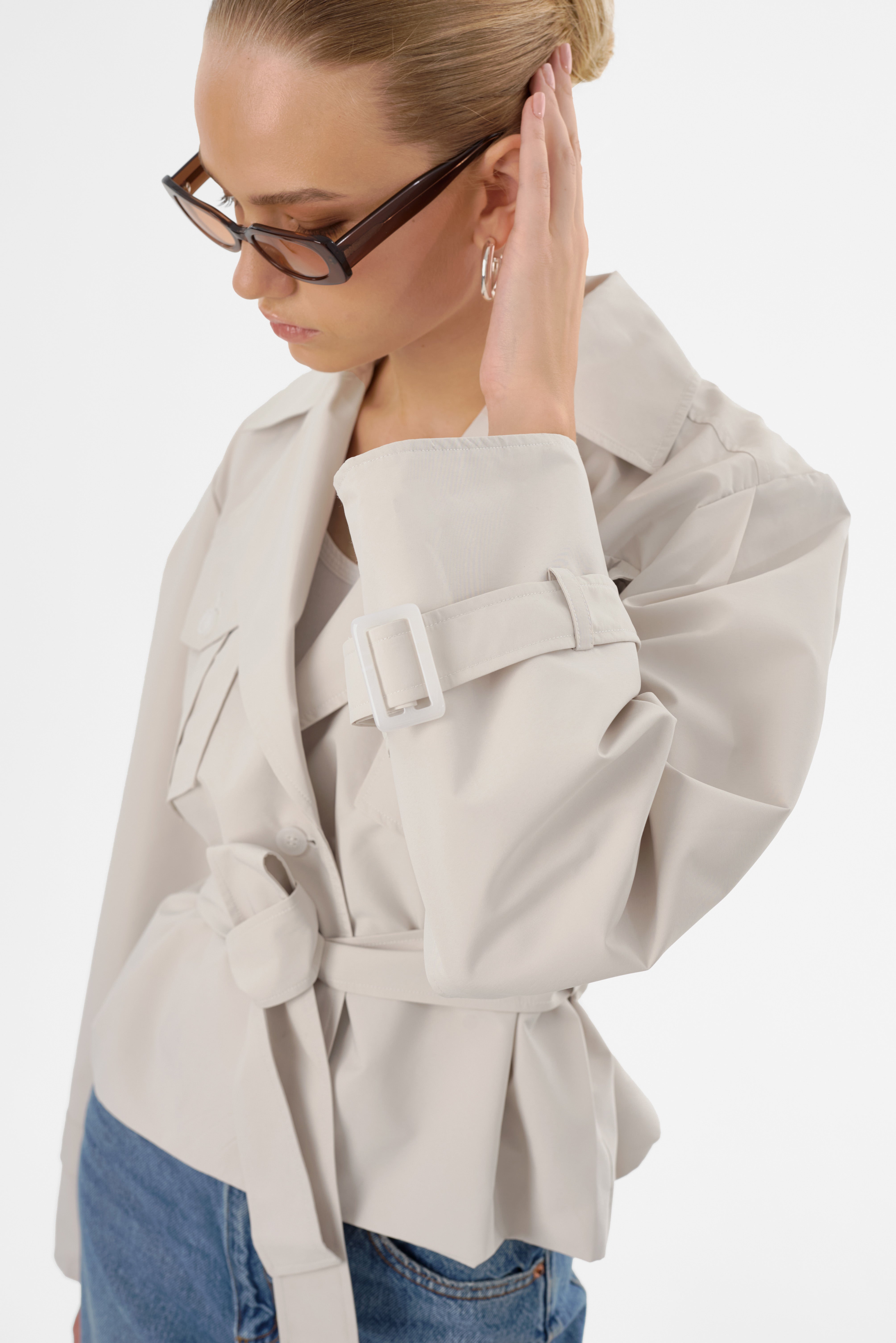 QUINN | Cropped Trench Coat