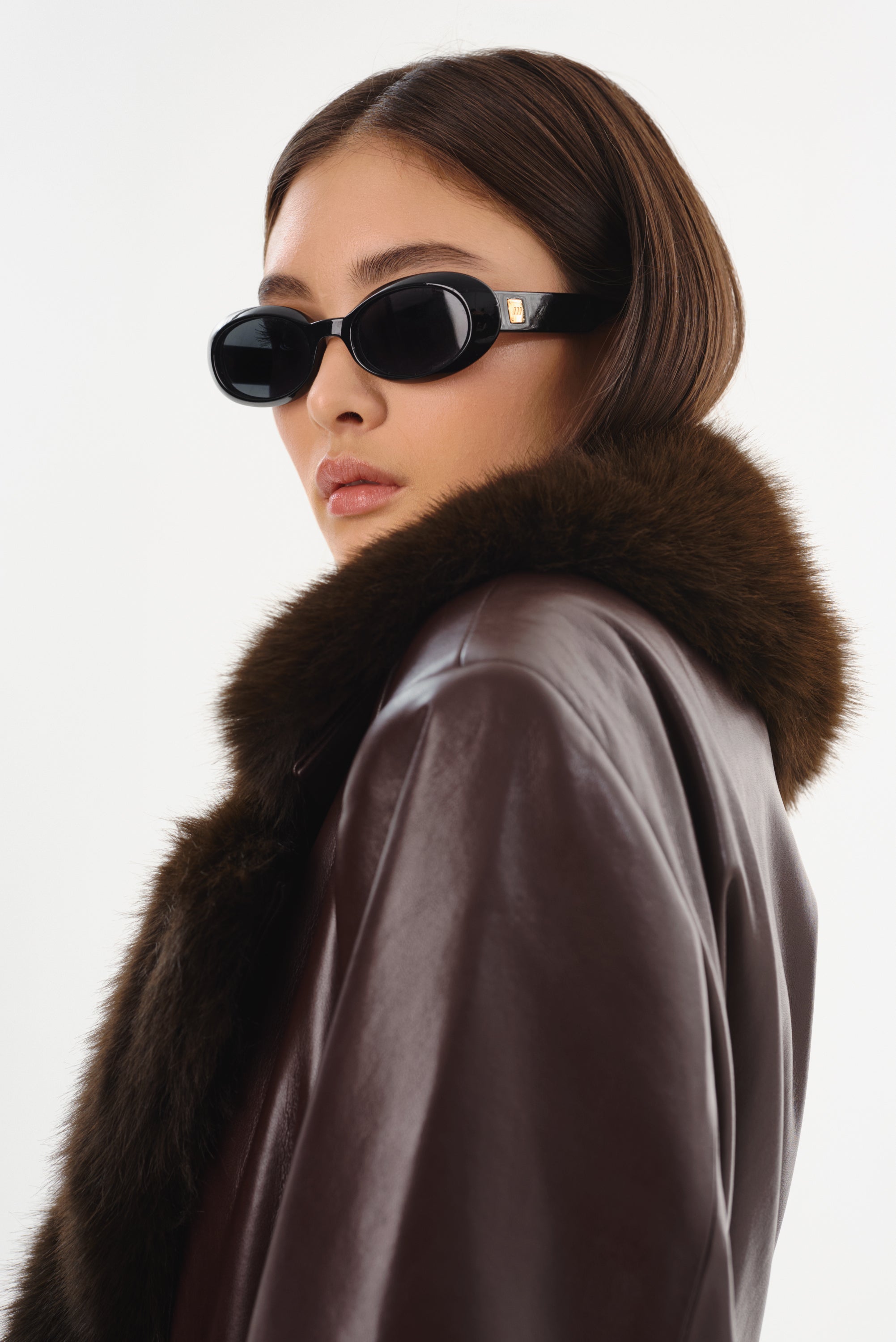 SARITA | Manteau Long en Cuir Recyclé