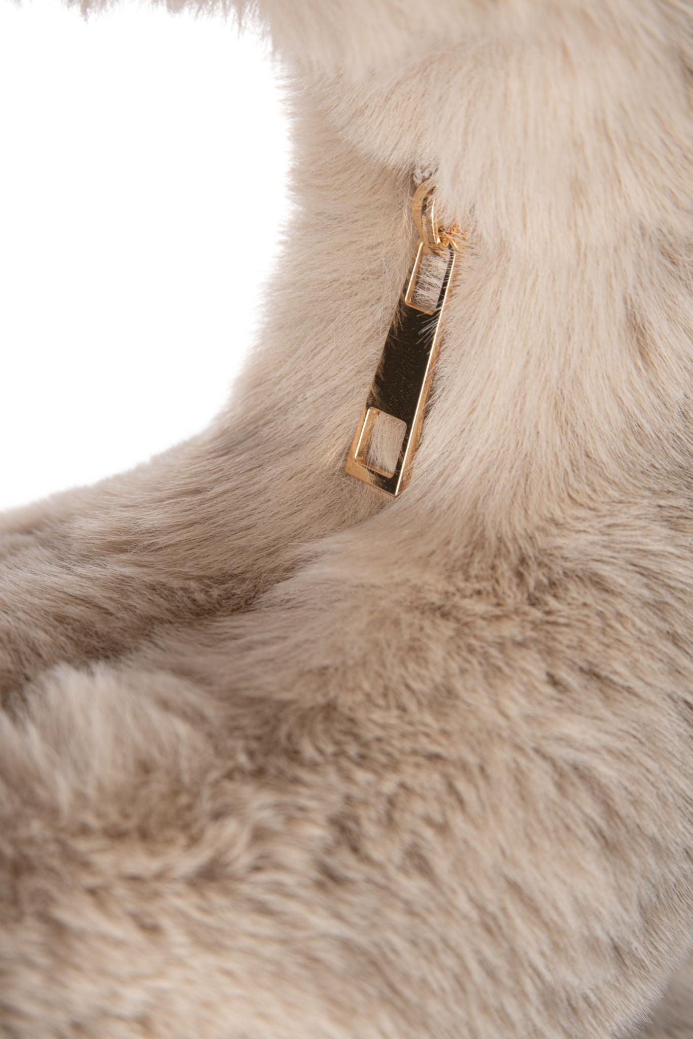 ALIX | Mini sac hobo en fausse fourrure 