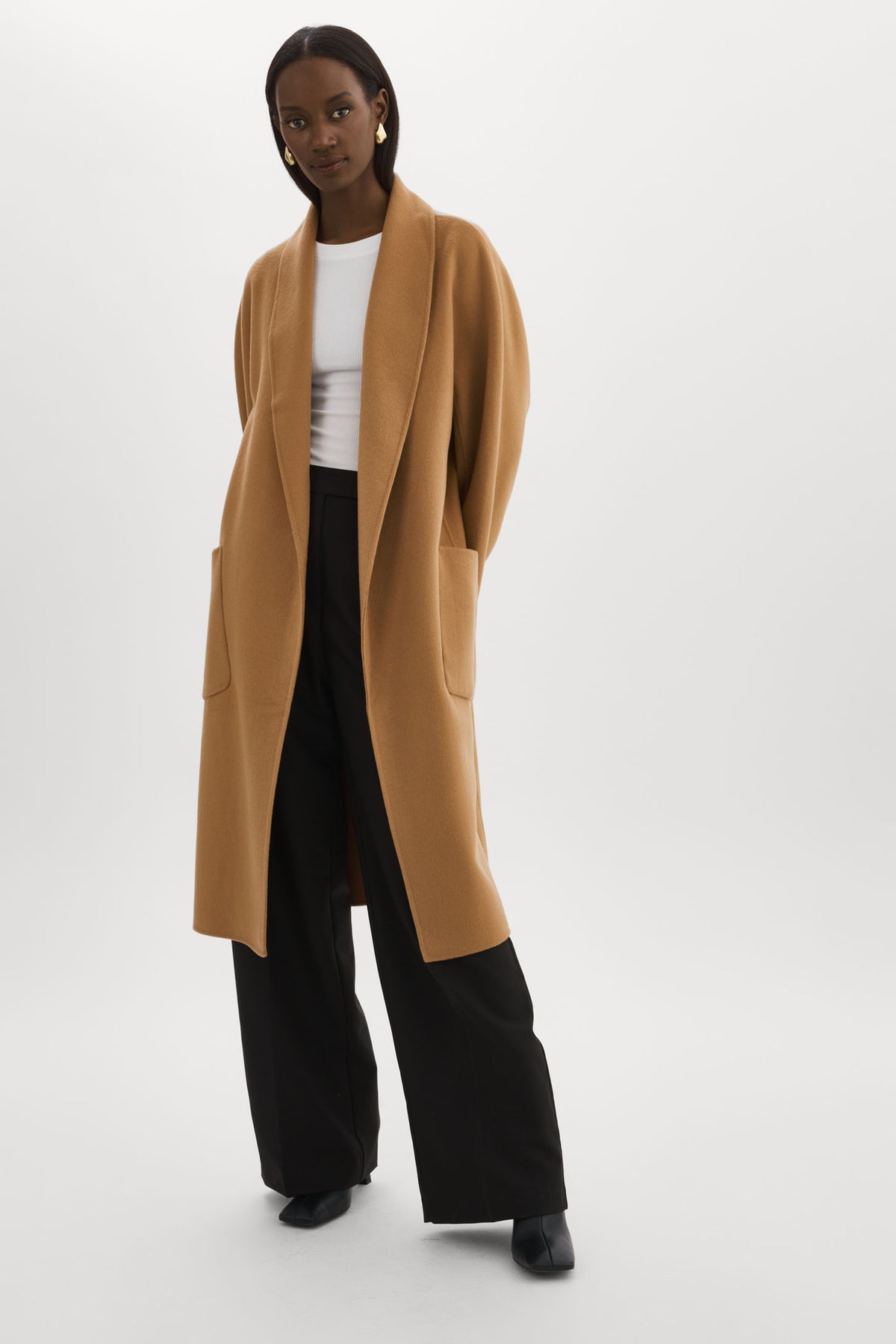 THARA | Manteau en laine à col châle