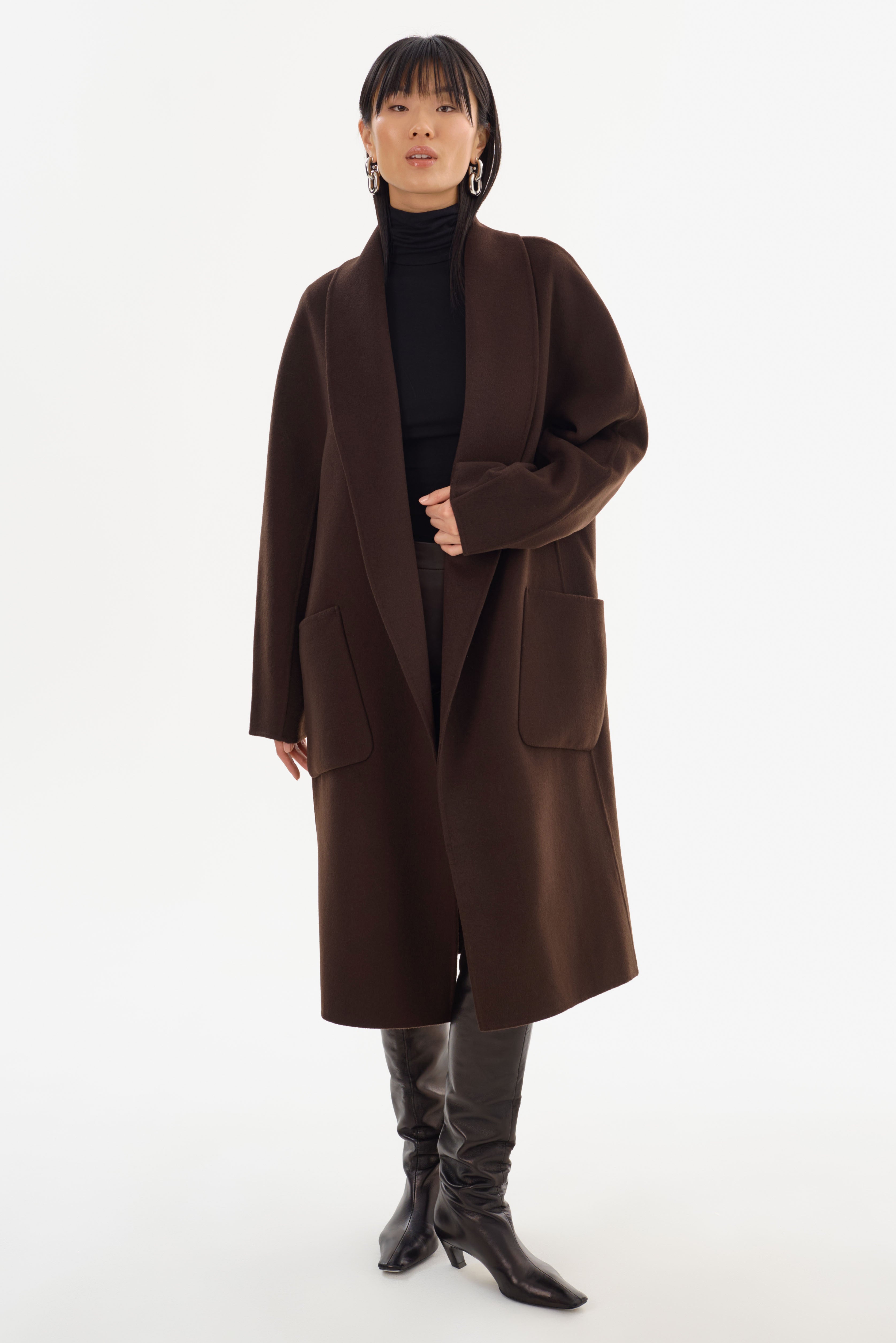 THARA | Manteau en laine à col châle