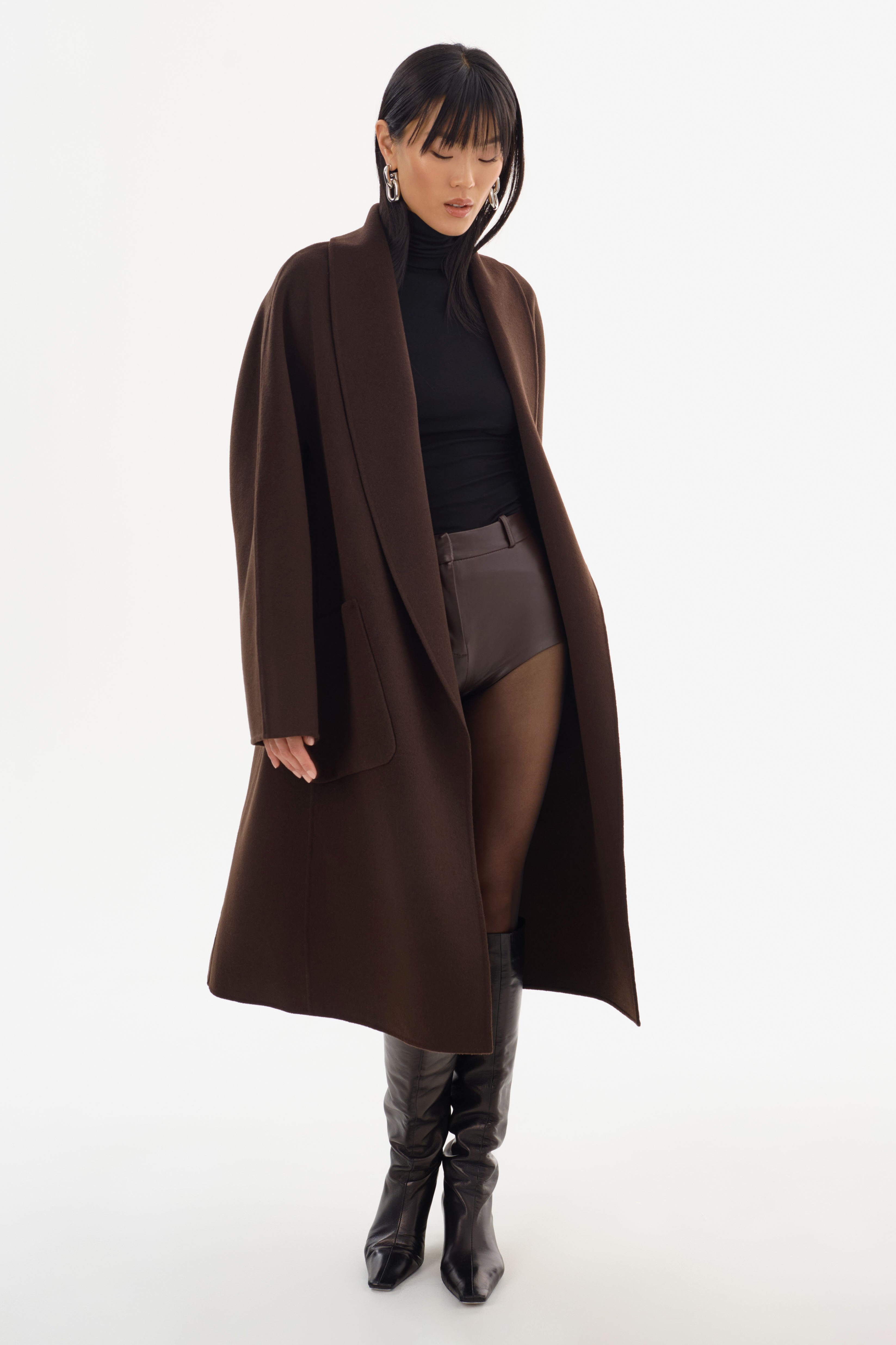 THARA | Manteau en laine à col châle