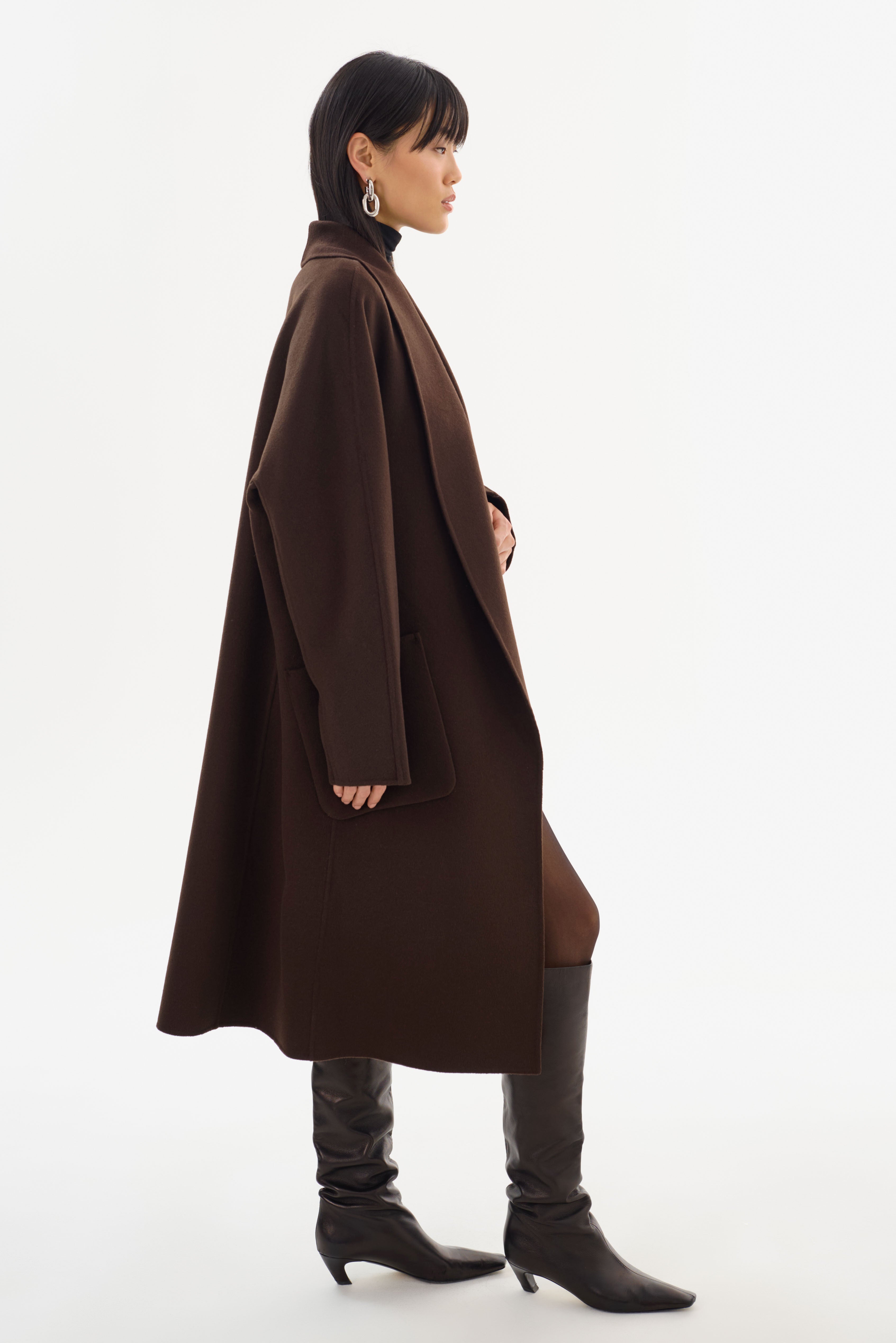 THARA | Manteau en laine à col châle