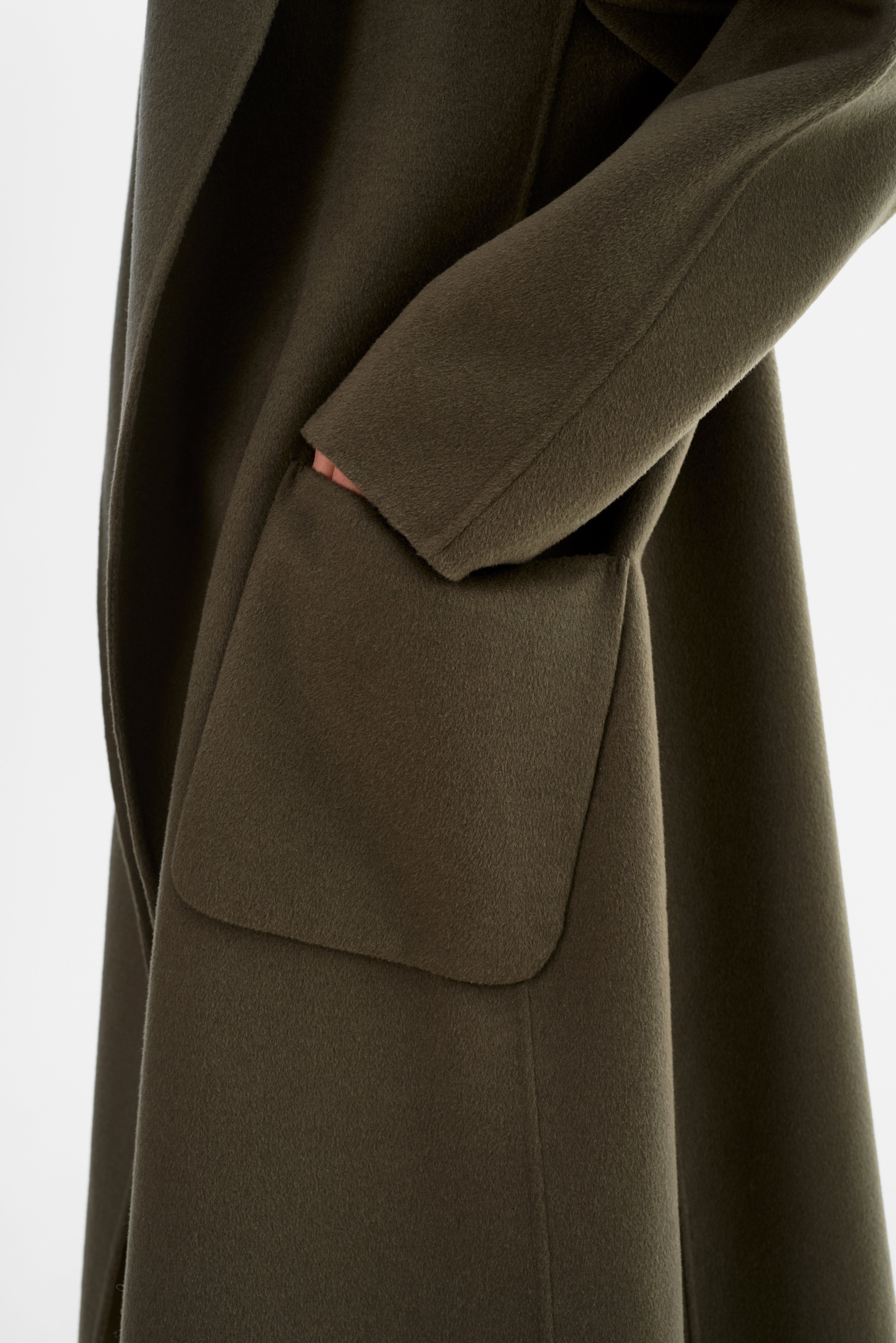 THARA | Manteau en laine à col châle