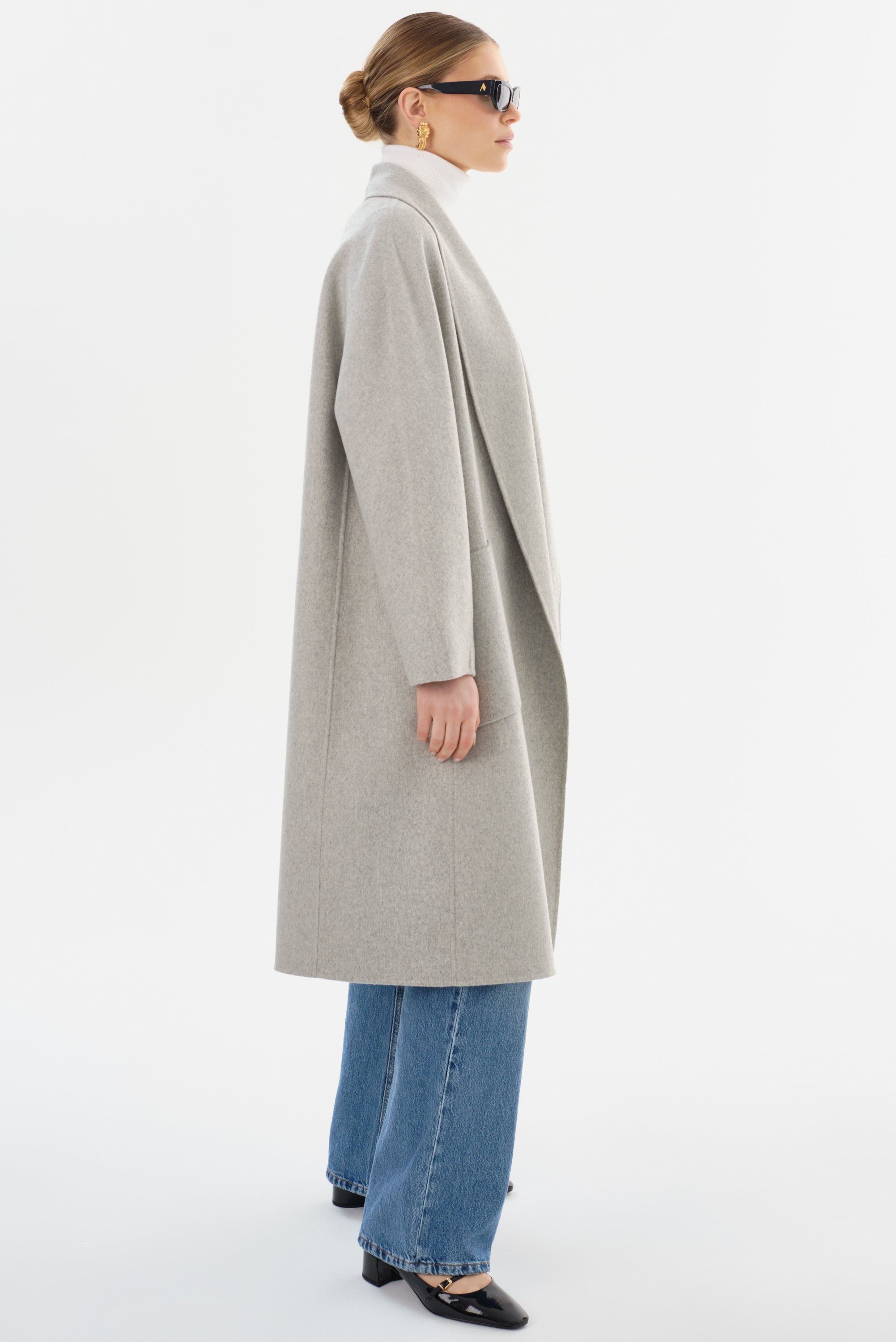 THARA | Manteau en laine à col châle