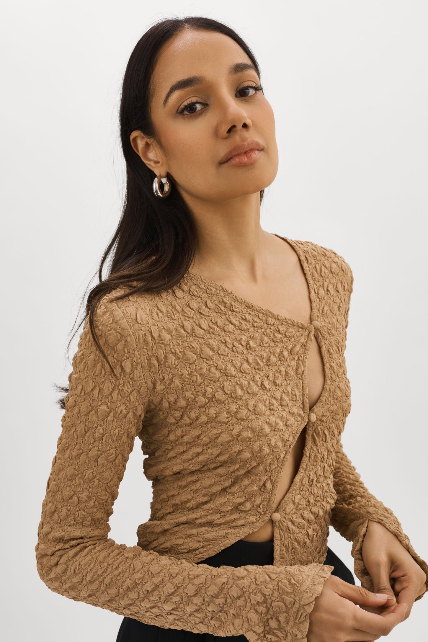 VENERA | Cut-Out Top