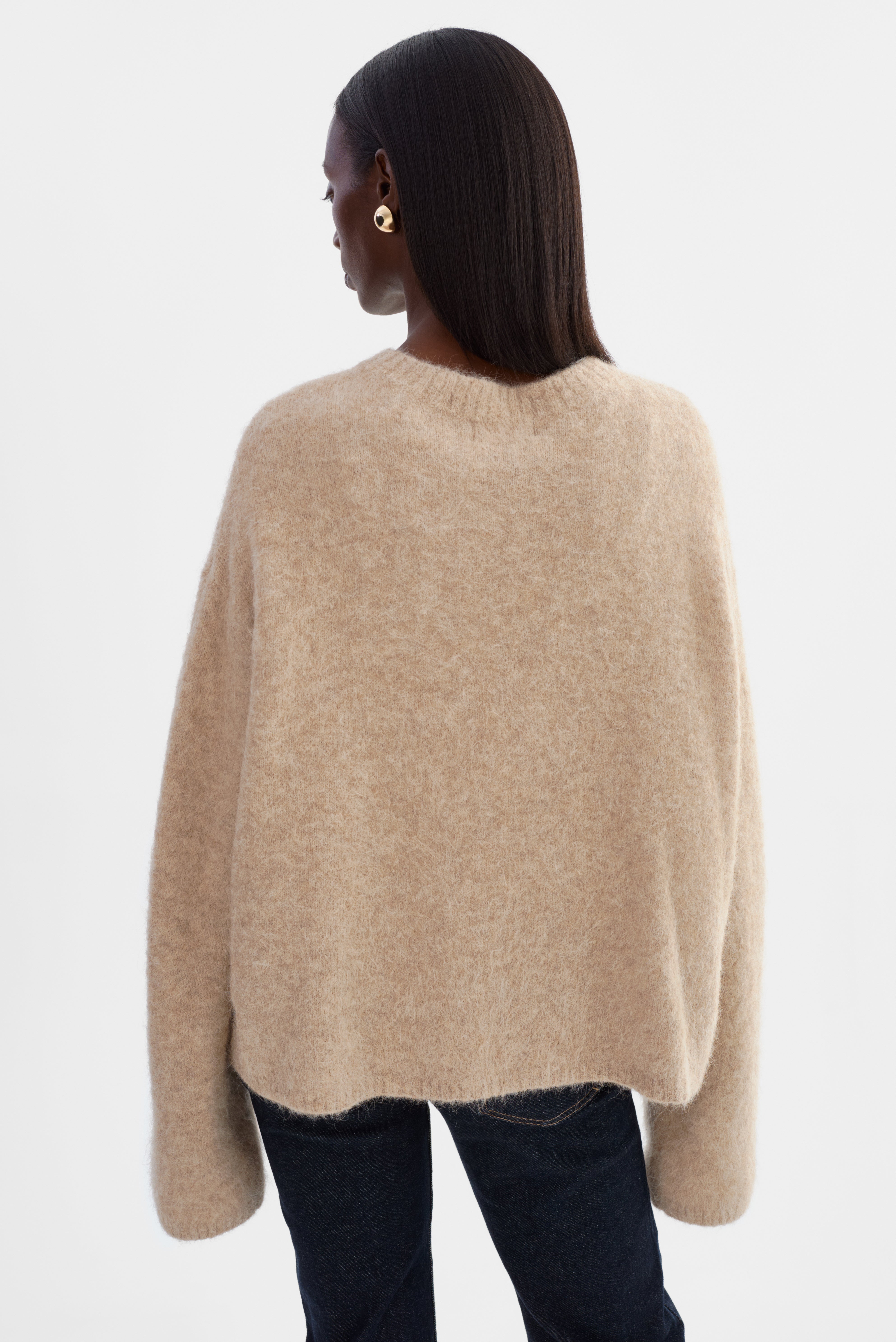 VERA | Boxy Wool Sweater