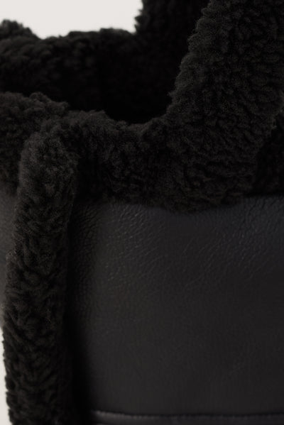 ZOEY | Sherpa Faux Leather Tote