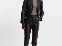 CHIARA | Pantalon capri en cuir