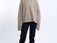 VERA | Boxy Wool Sweater