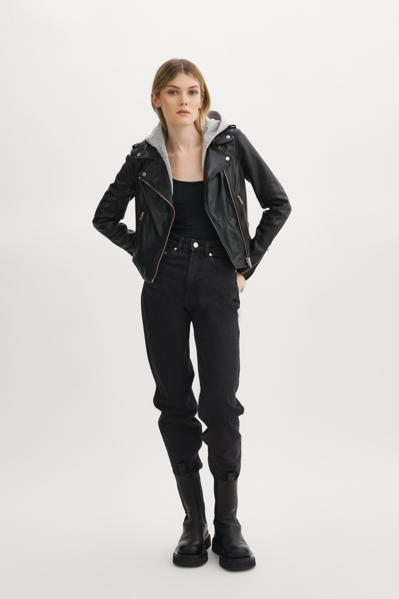 HOLY | Veste moto en cuir avec capuchon amovible