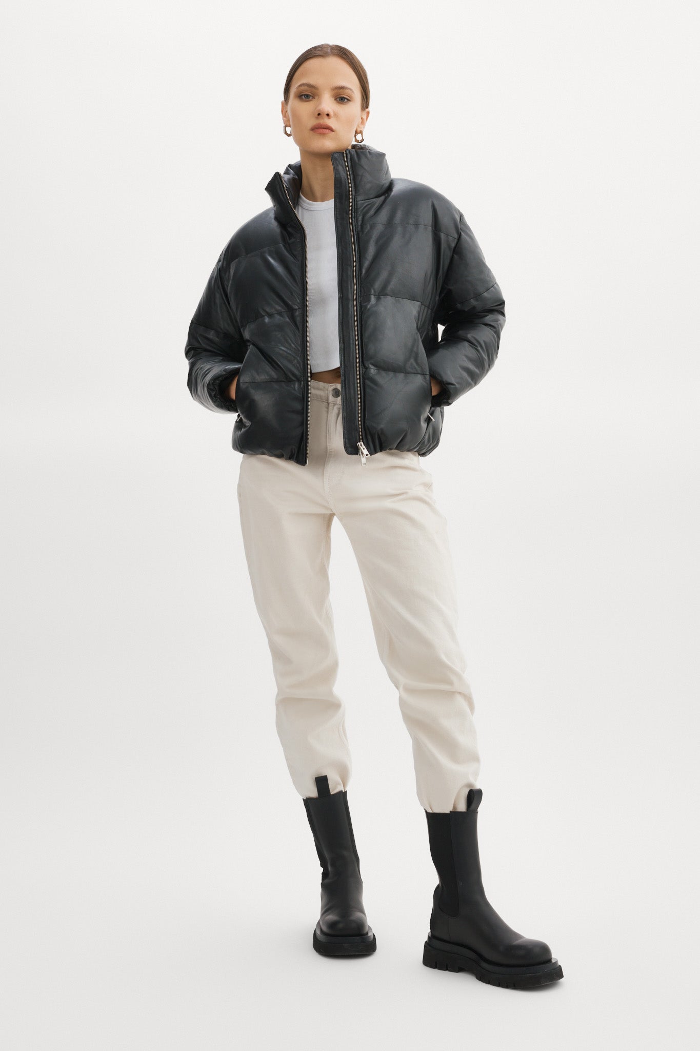 IRIS | Blouson court en cuir noir