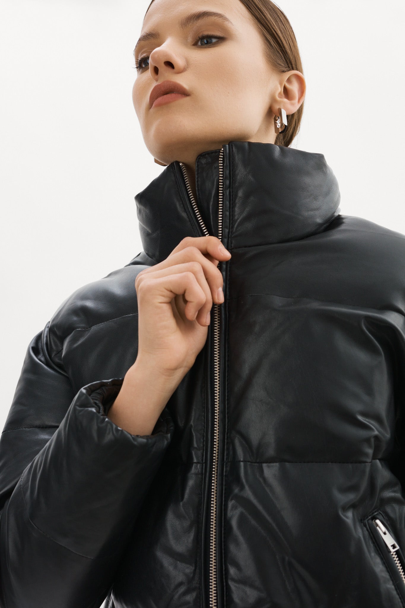 IRIS | Blouson court en cuir noir
