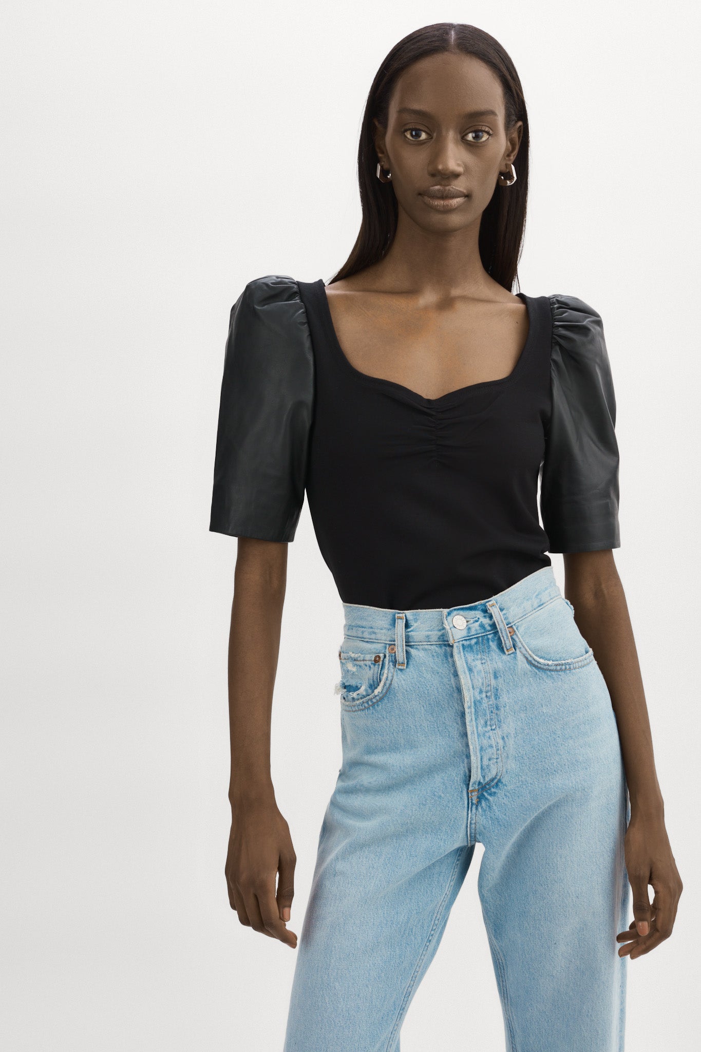 Puff sleeves black 2025 top