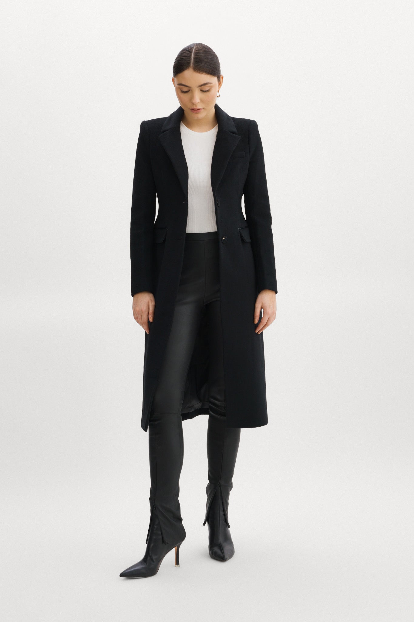 MALVA | Manteau de laine coupe sablier avec faux-col en cuir noir