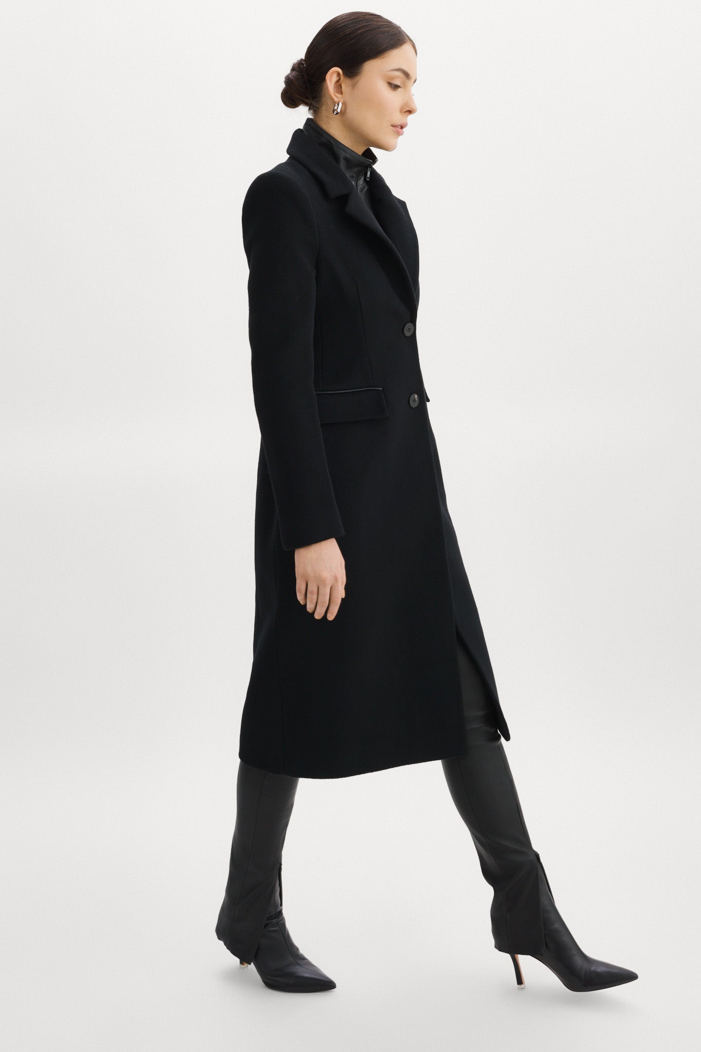MALVA | Manteau de laine coupe sablier avec faux-col en cuir noir