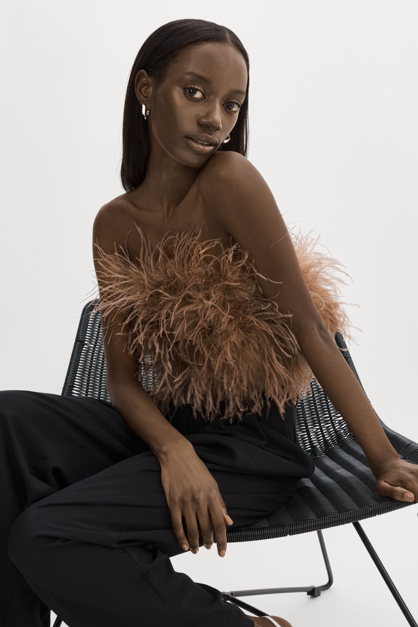 ZAINA | Bustier de plumes
